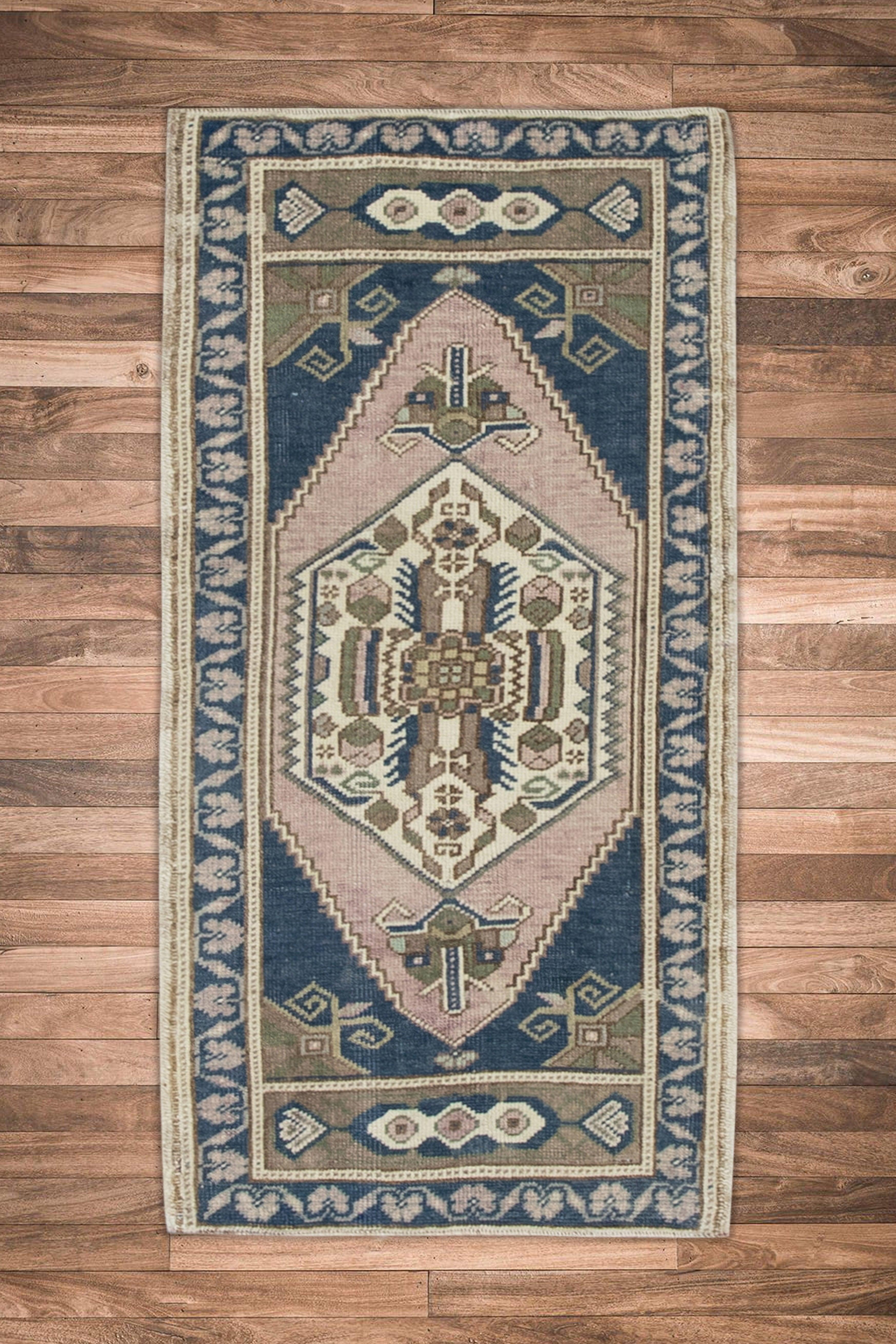 Oriental Hand Knotted Vintage Turkish Mini Rug 1'6