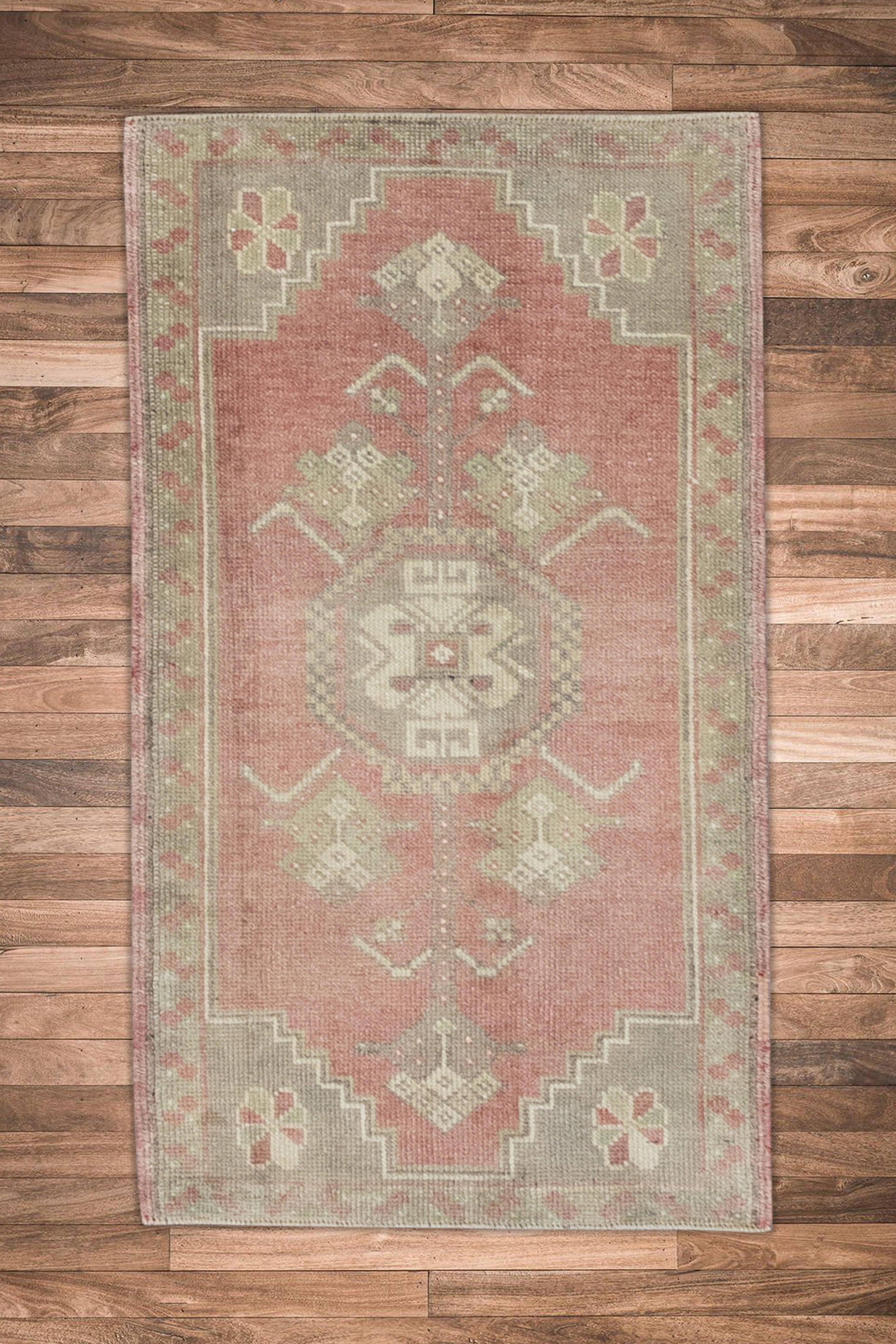Orientalischer handgeknüpfter türkischer Vintage-Miniteppich 1'7
