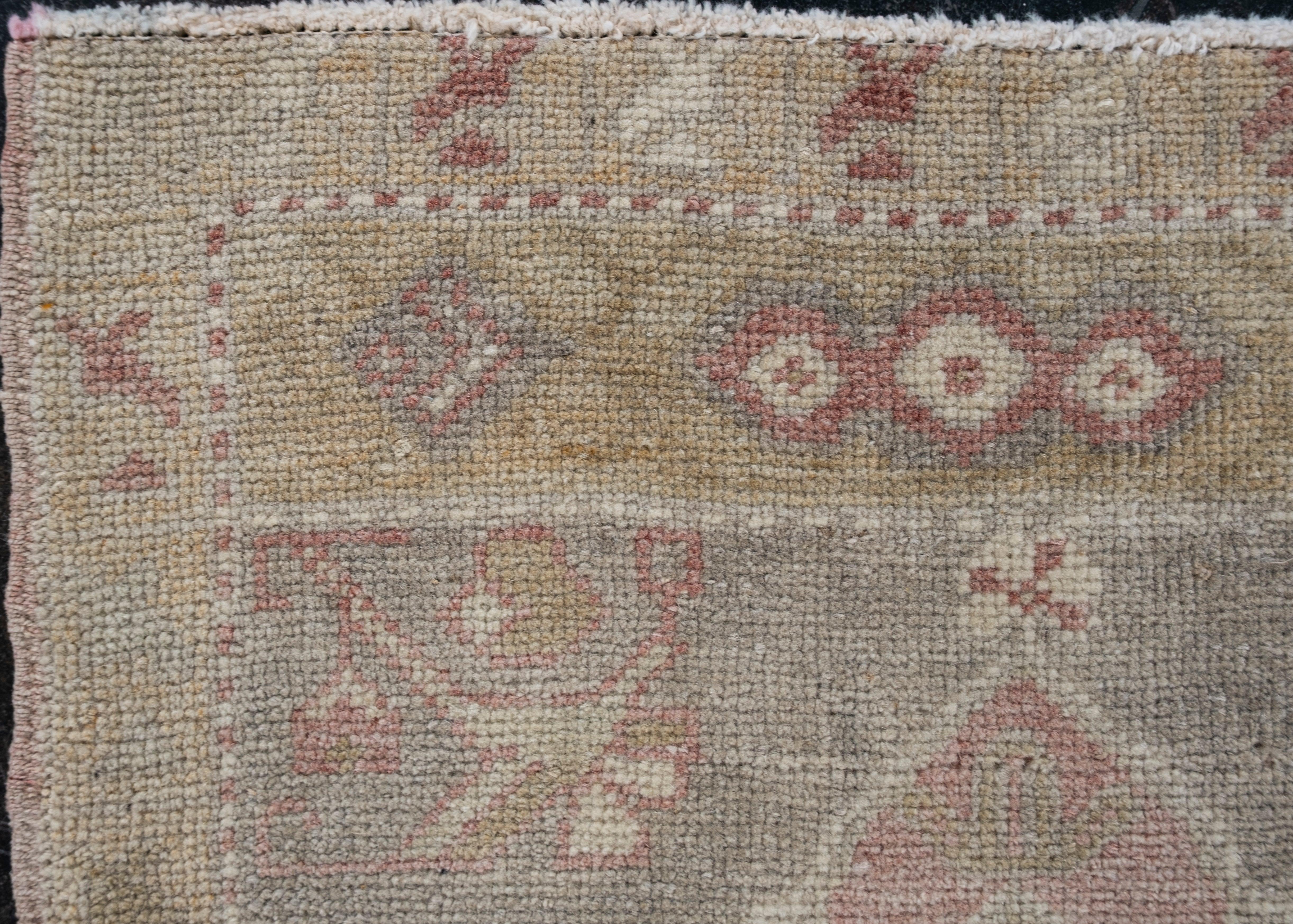 Noué à la main Mini tapis turc vintage noué à la main 1'7