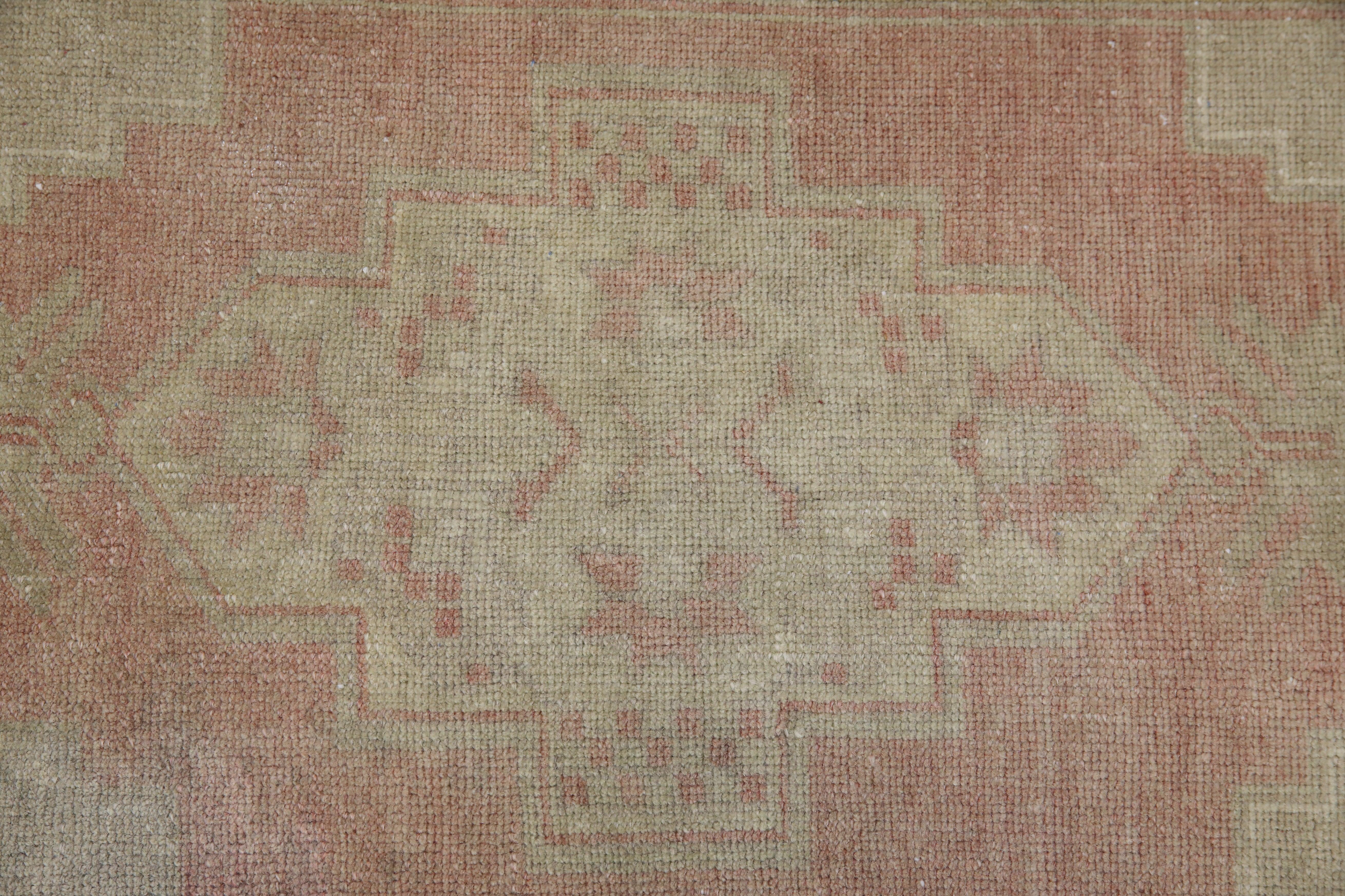 Oriental Hand Knotted Vintage Turkish Mini Rug 1'7