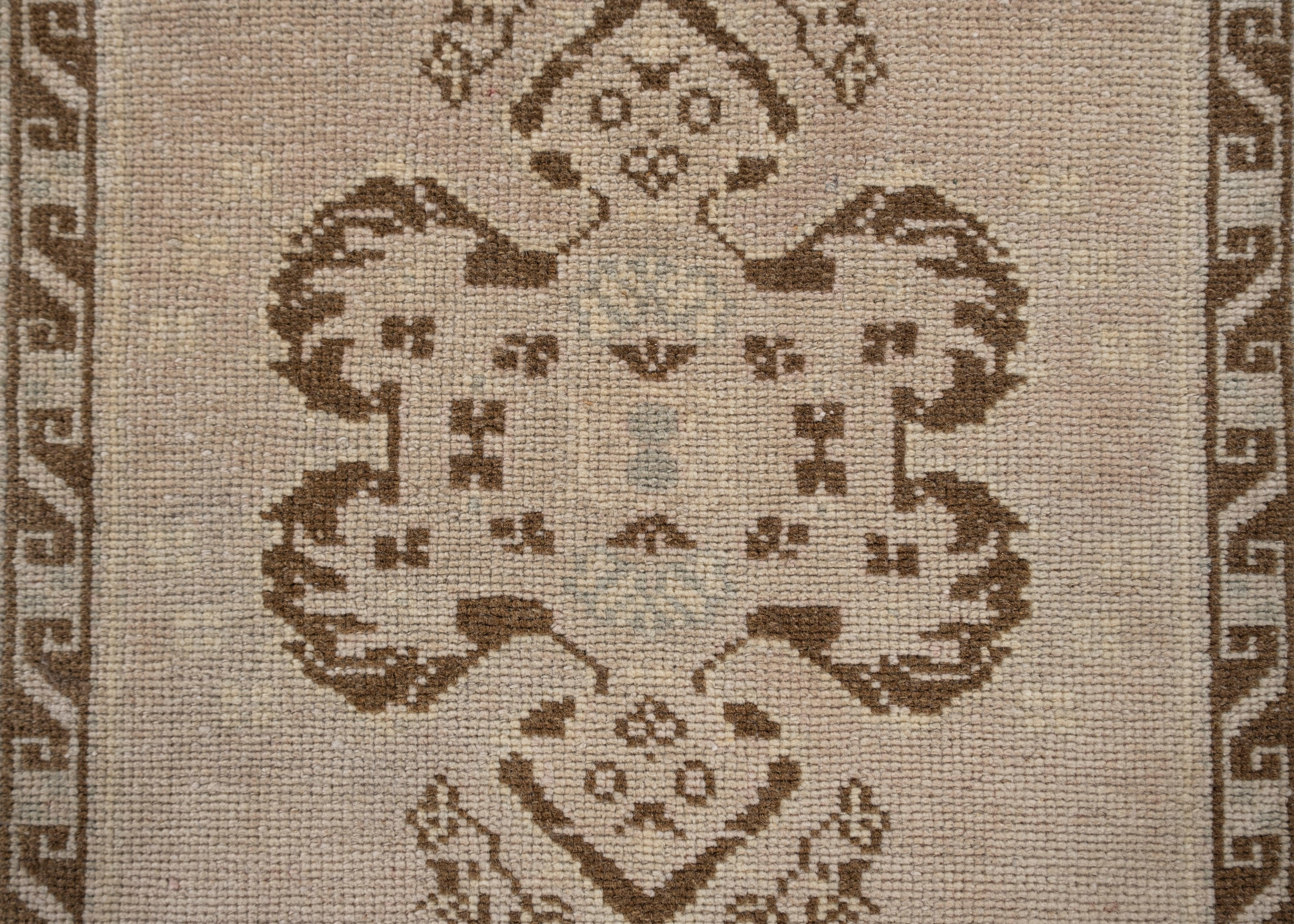 Oushak Rug Oriental Hand Knotted Turkish Oushak 2'10