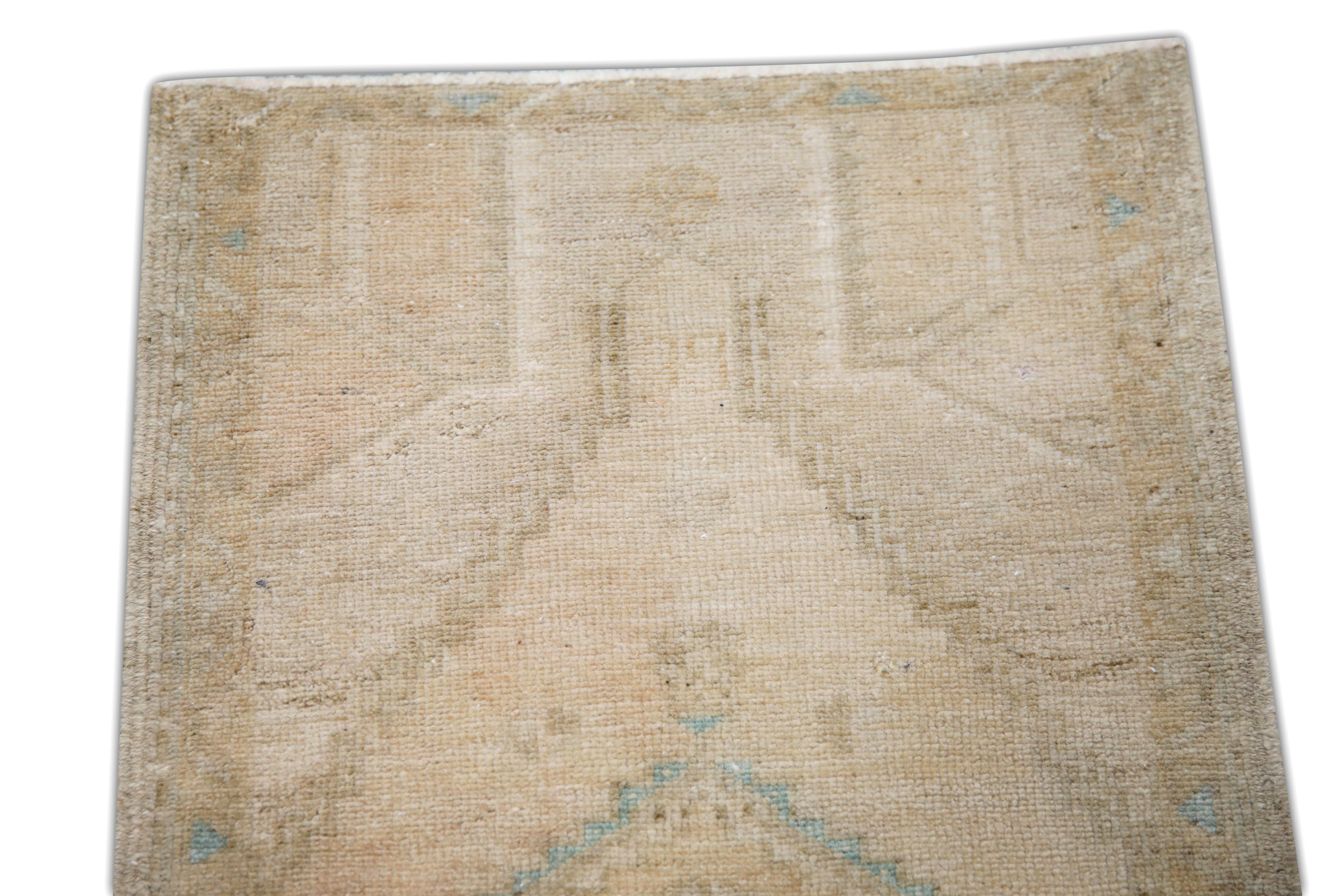 Orientalischer handgeknüpfter türkischer Vintage-Miniteppich 1'7