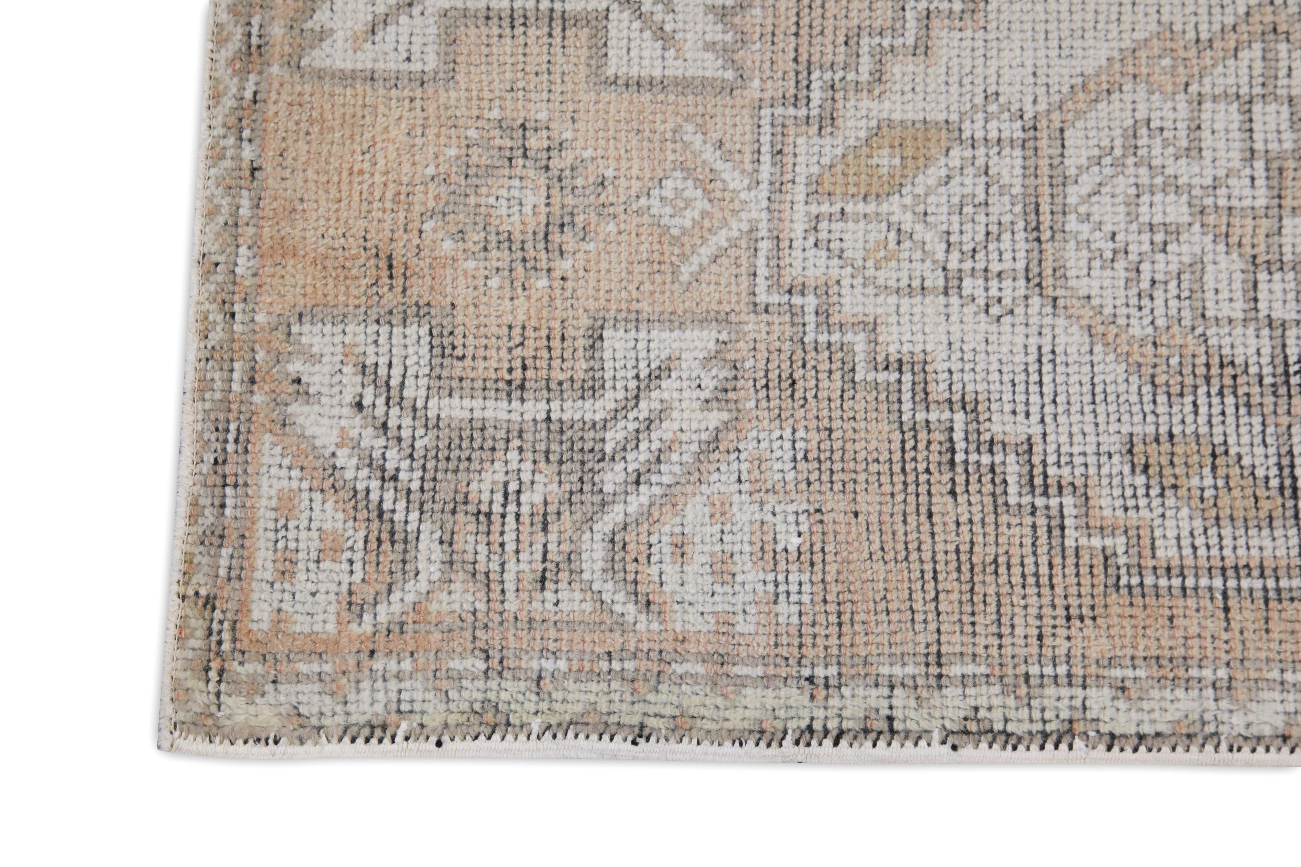 Hand-Knotted Oriental Hand Knotted Vintage Turkish Mini Rug 1'7