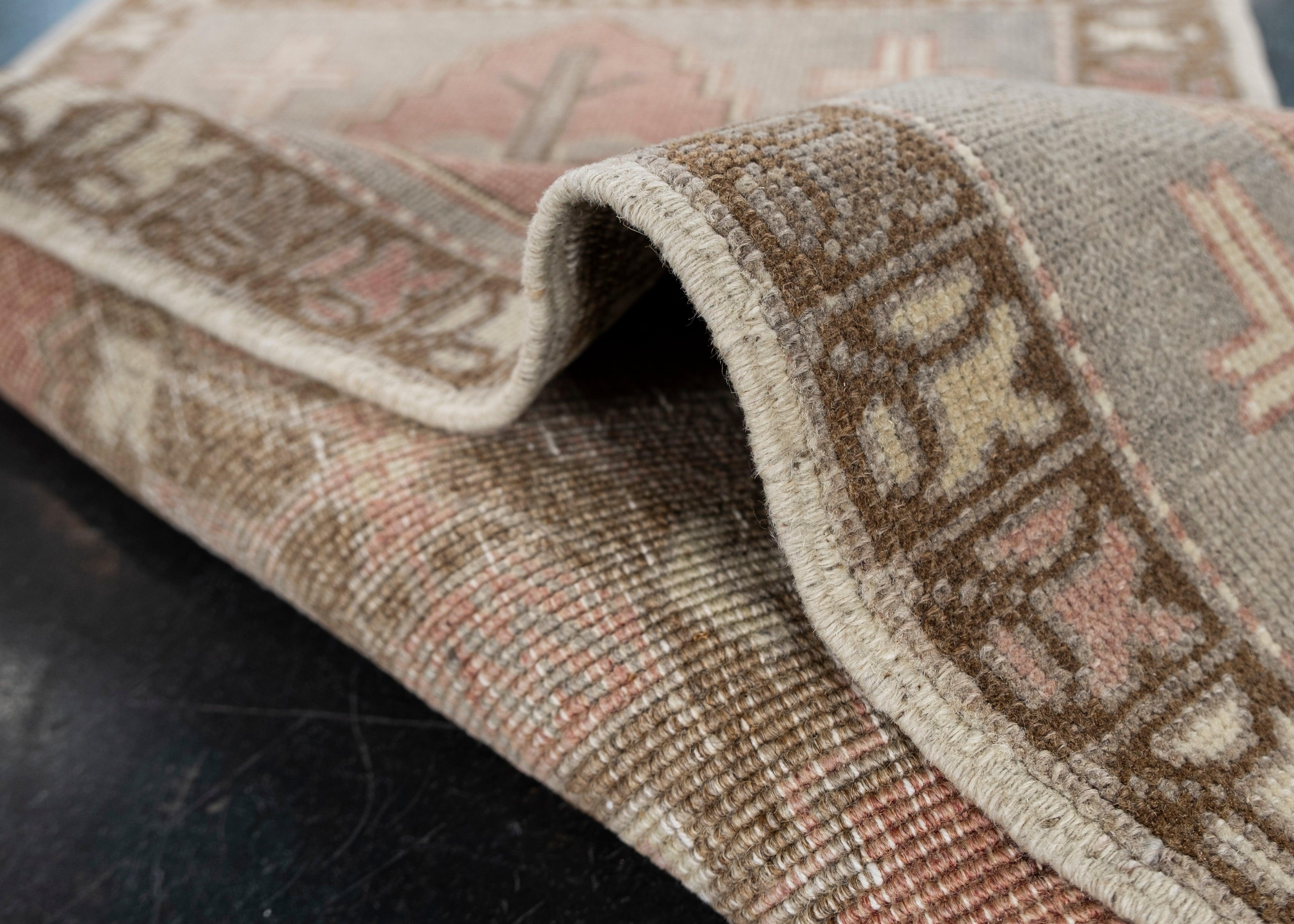 Oriental Hand Knots Rugs Vintage Turkish Mini Rug 1'8