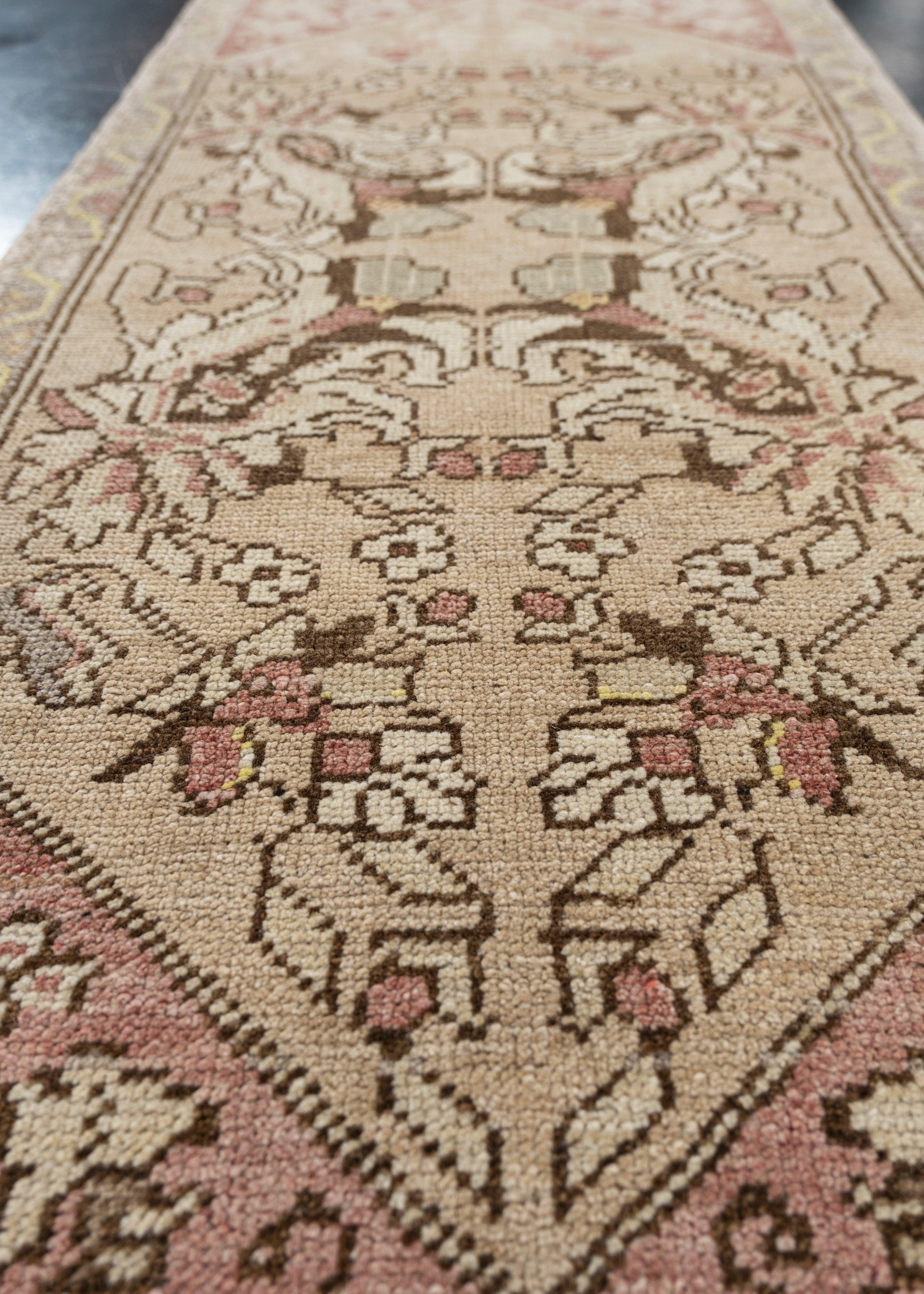 Turco Oriental Hand Knots Rugs Vintage Turkish Mini Rug 1'8
