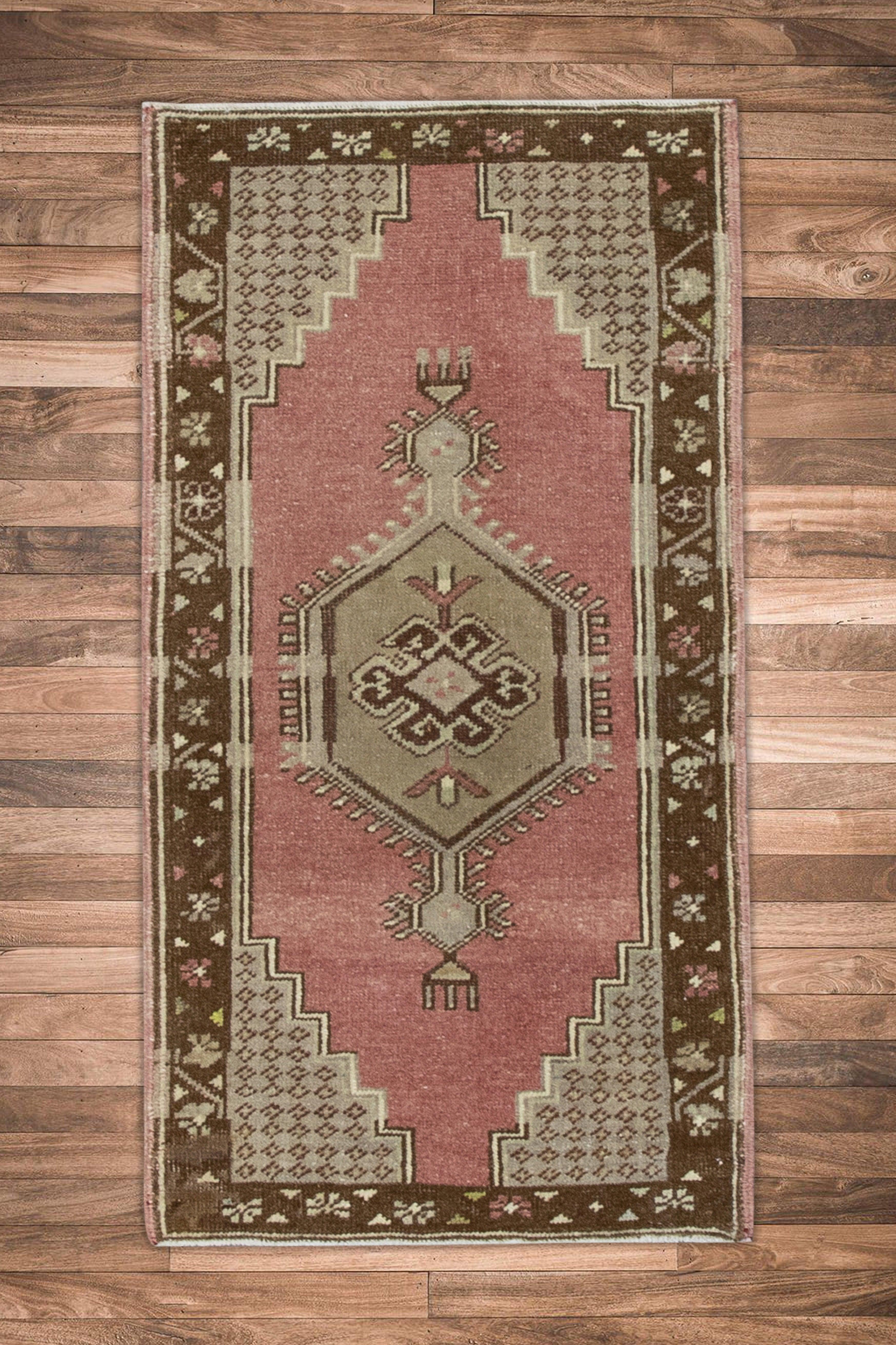 Oriental Hand Knotted Vintage Turkish Mini Rug 1'8