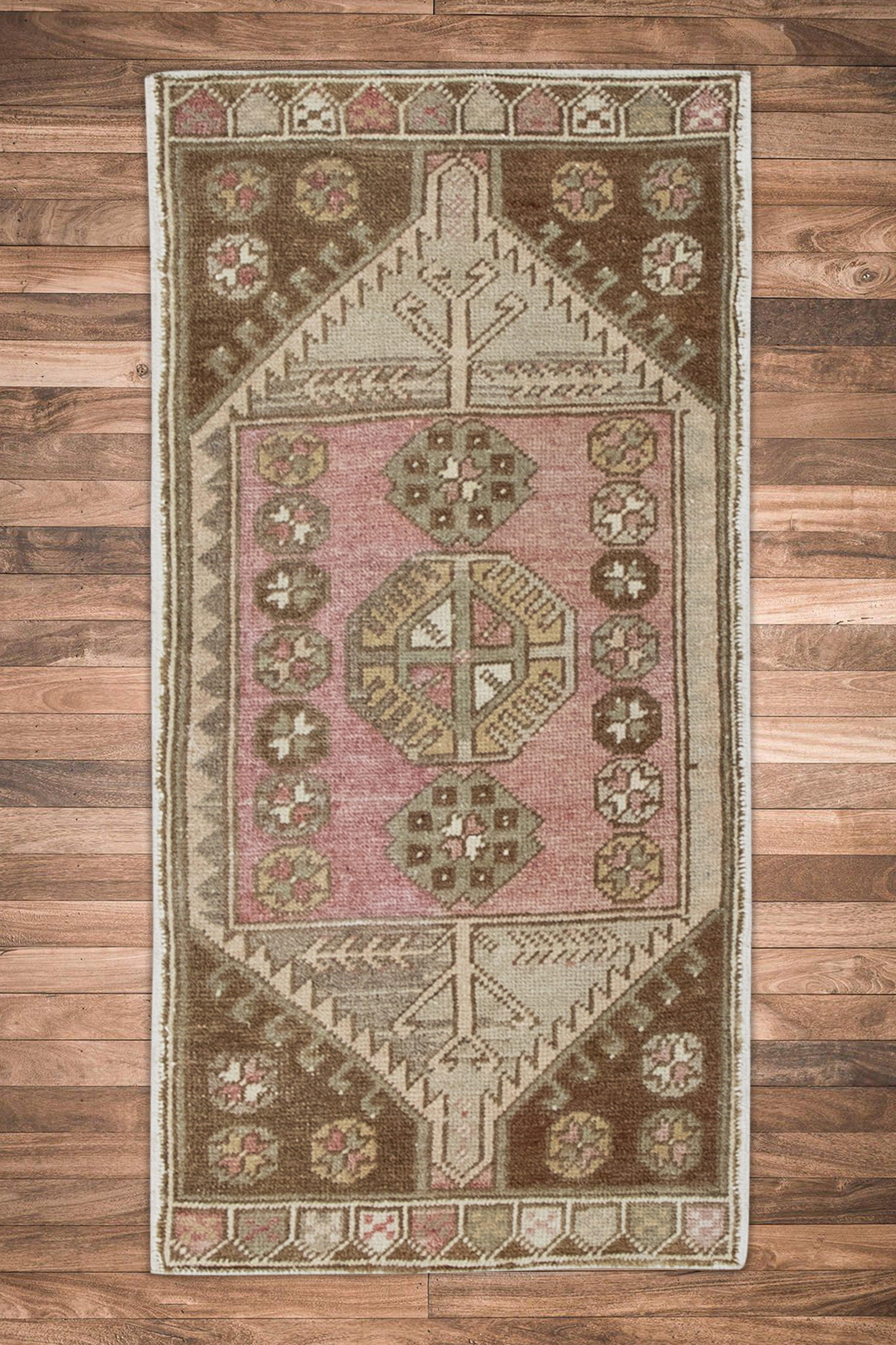 Oriental Hand Knotted Vintage Turkish Mini Rug 1'8