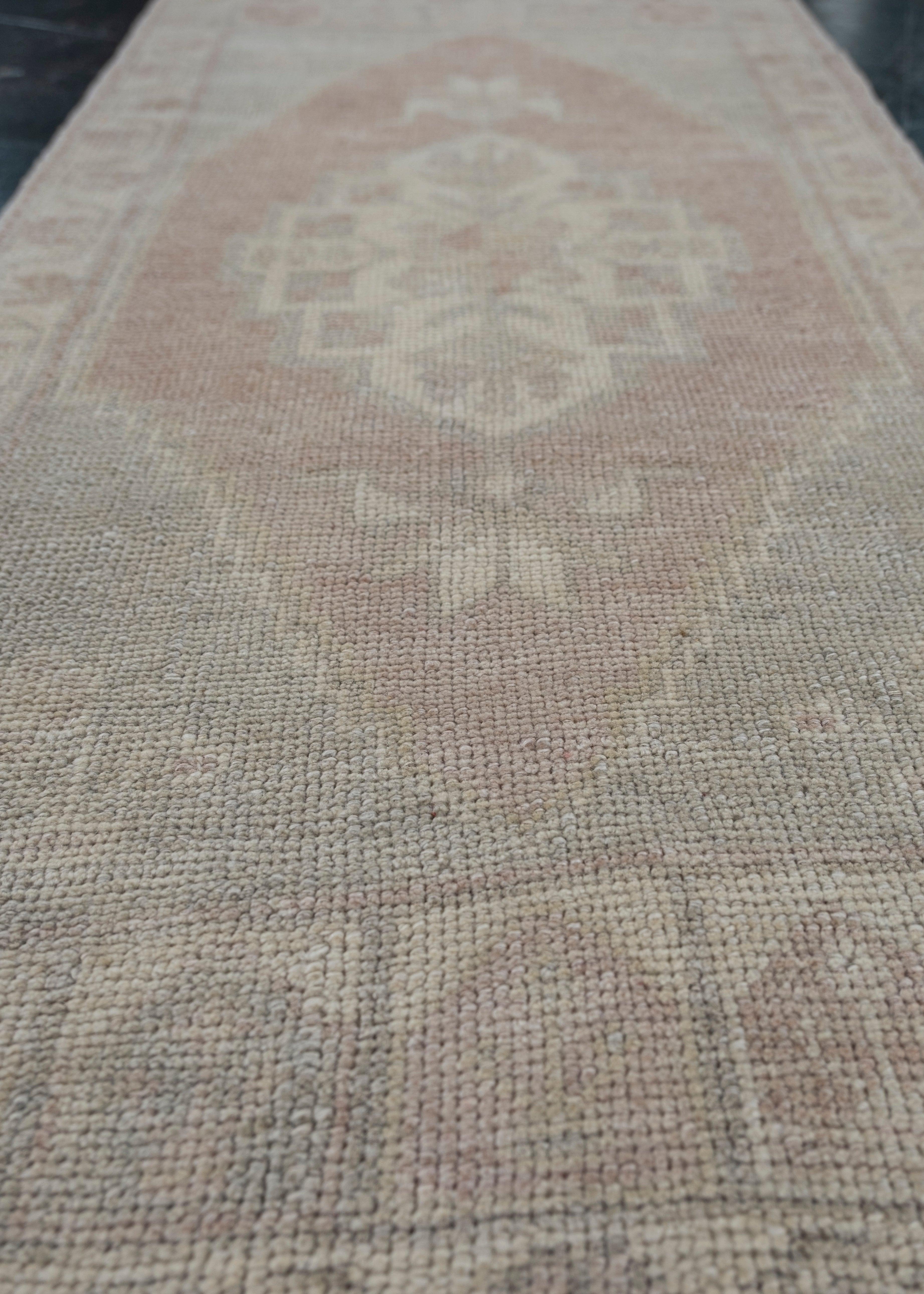 Turc Mini tapis turc vintage noué à la main 1'8