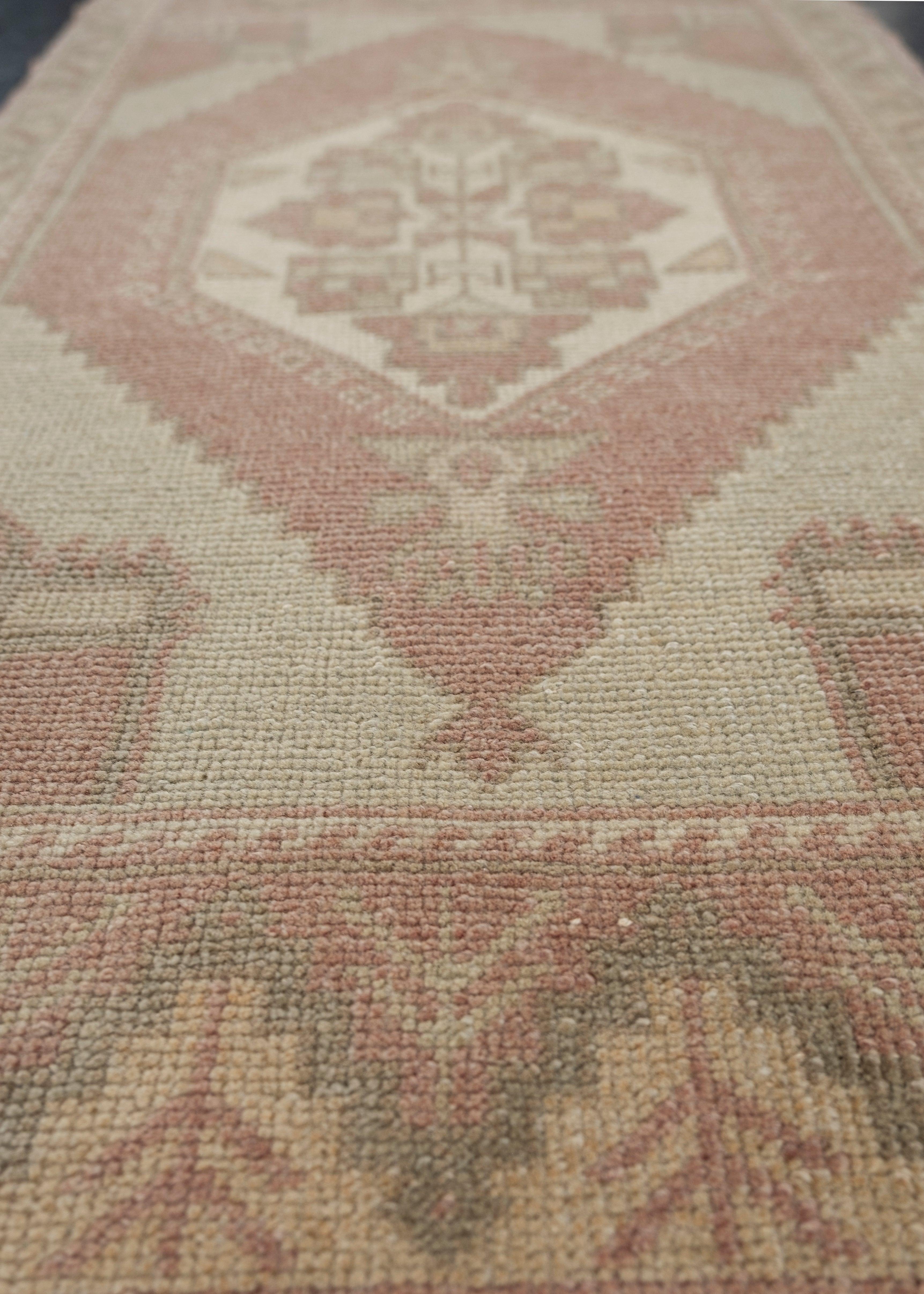 Turc Mini tapis turc vintage noué à la main 1'8
