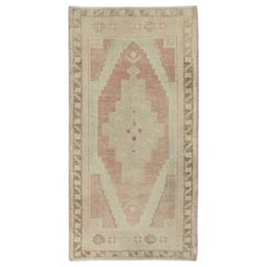 Orientalischer handgeknüpfter türkischer Vintage-Miniteppich 1'8" x 3'5" #8529