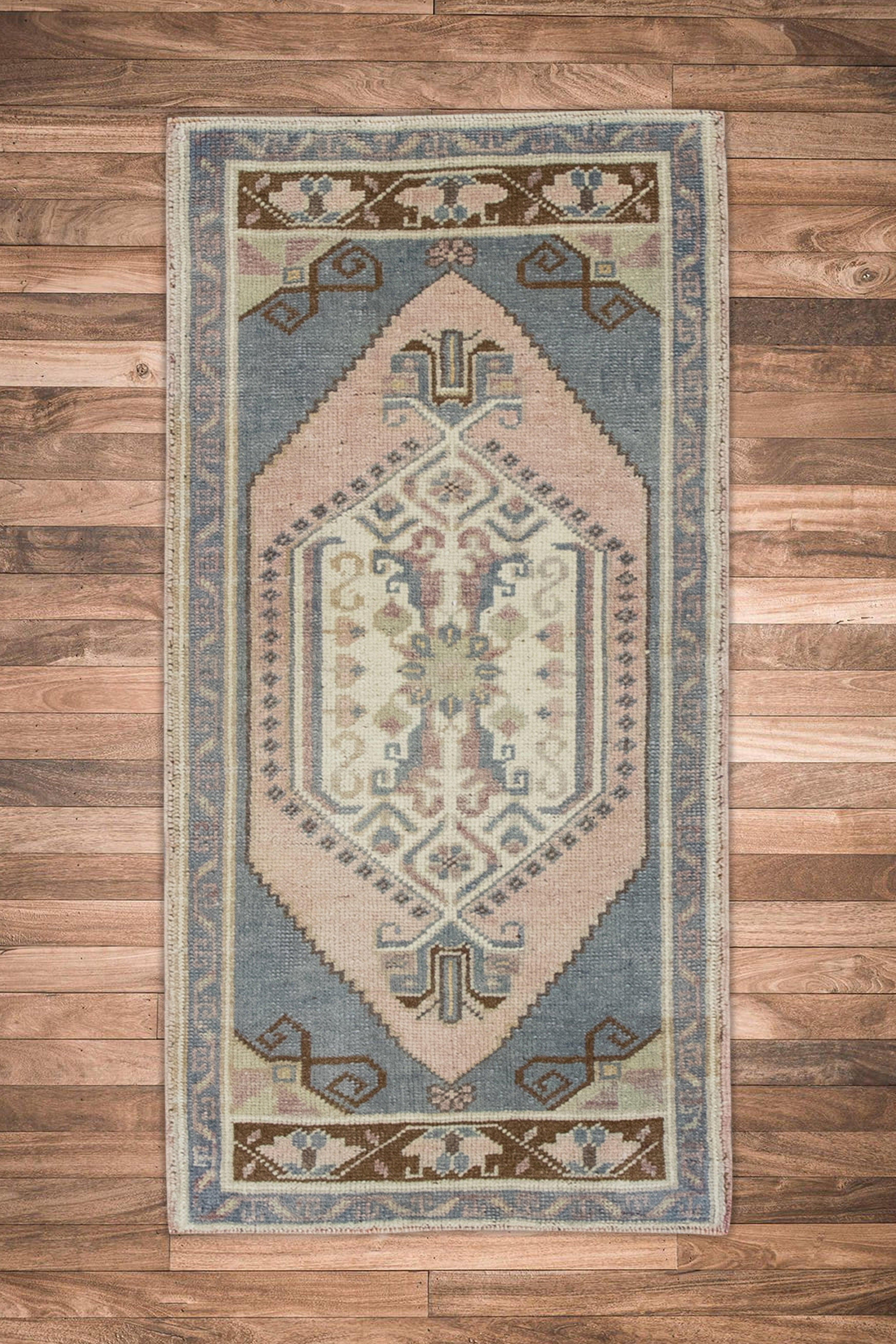 Oriental Hand Knotted Vintage Turkish Mini Rug 1'8