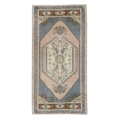 Orientalischer handgeknüpfter türkischer Vintage-Miniteppich 1'8" x 3'5" #9035