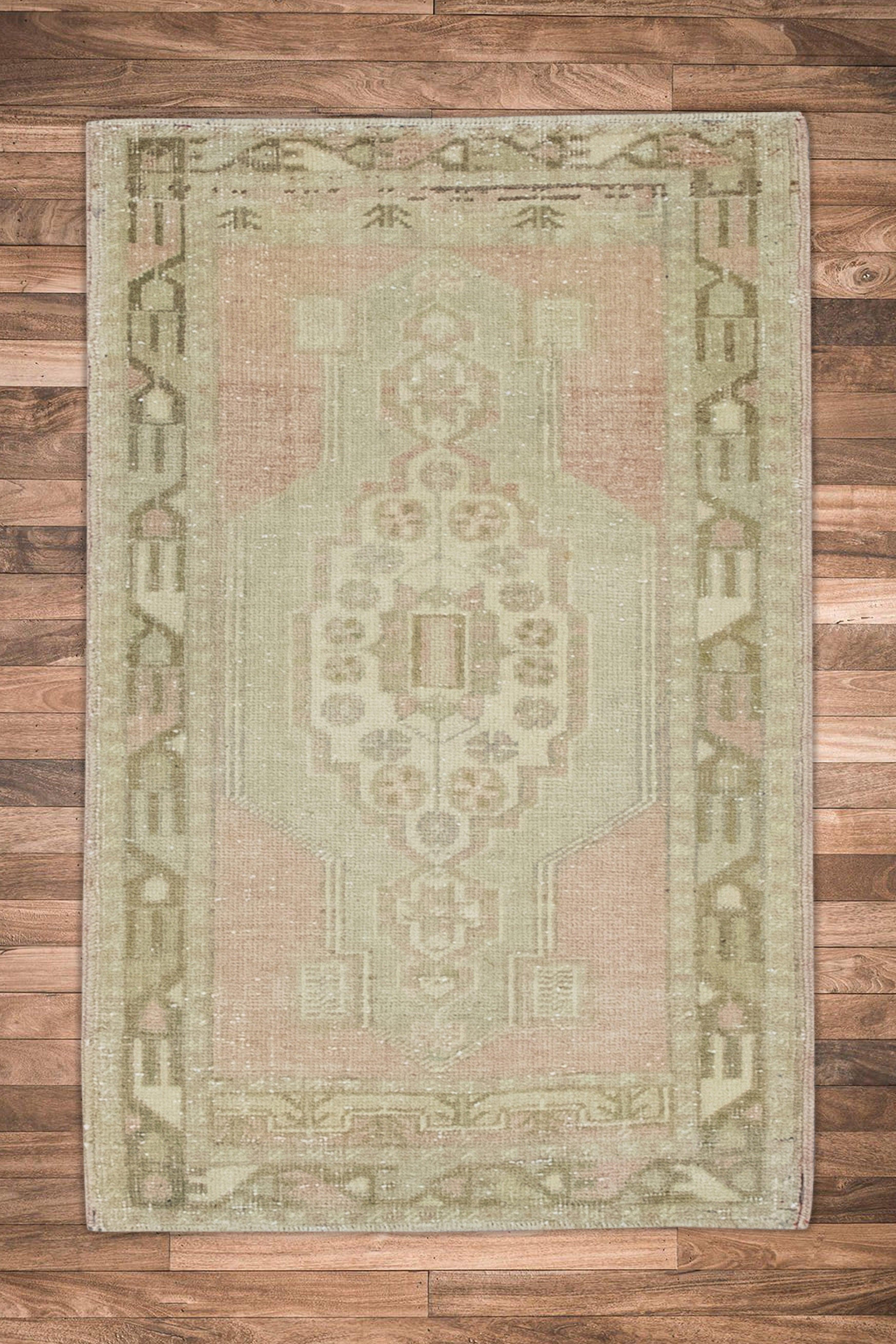 Orientalischer handgeknüpfter türkischer Vintage-Miniteppich 1'9