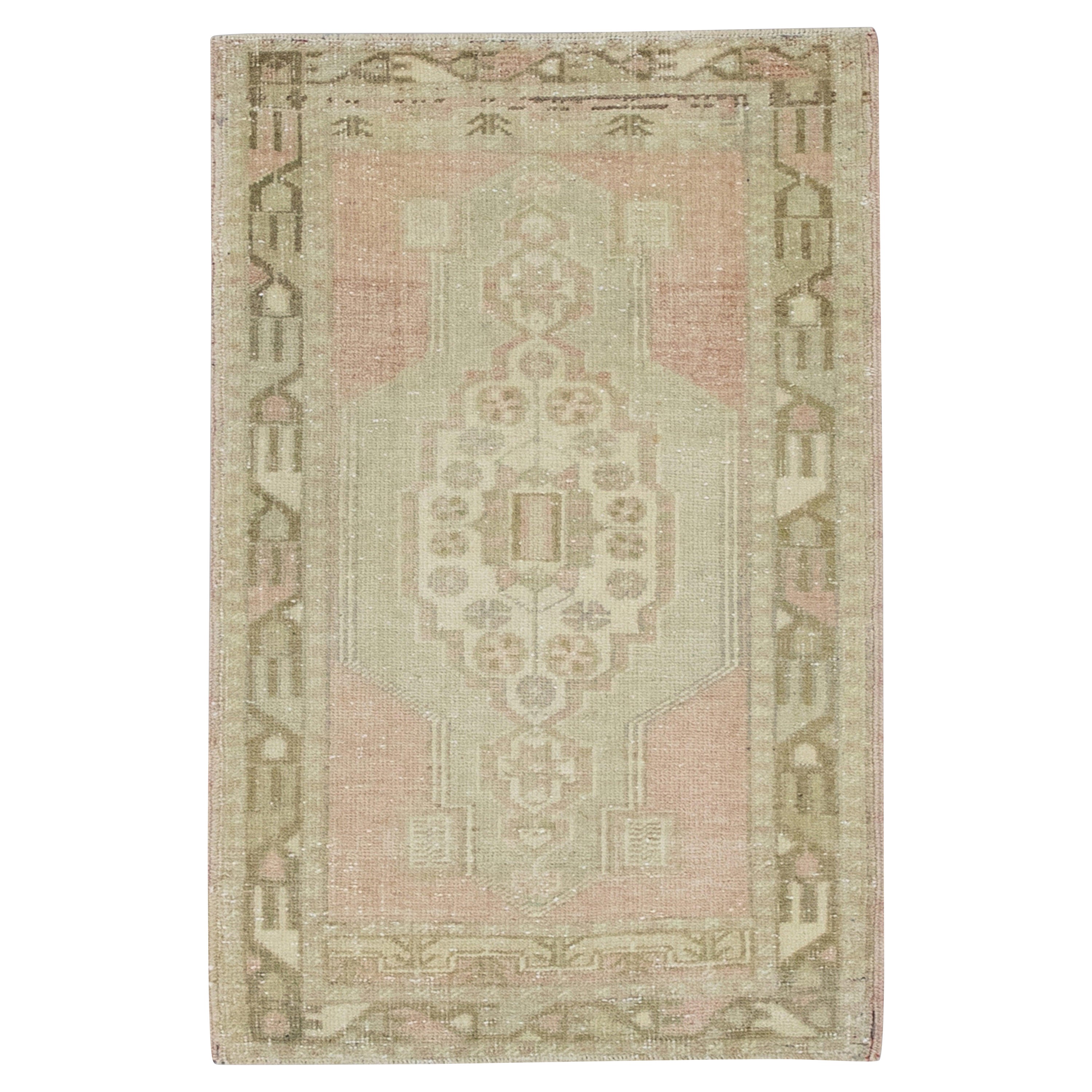 Orientalischer handgeknüpfter türkischer Vintage-Miniteppich 1'9" x 2'10" #8828