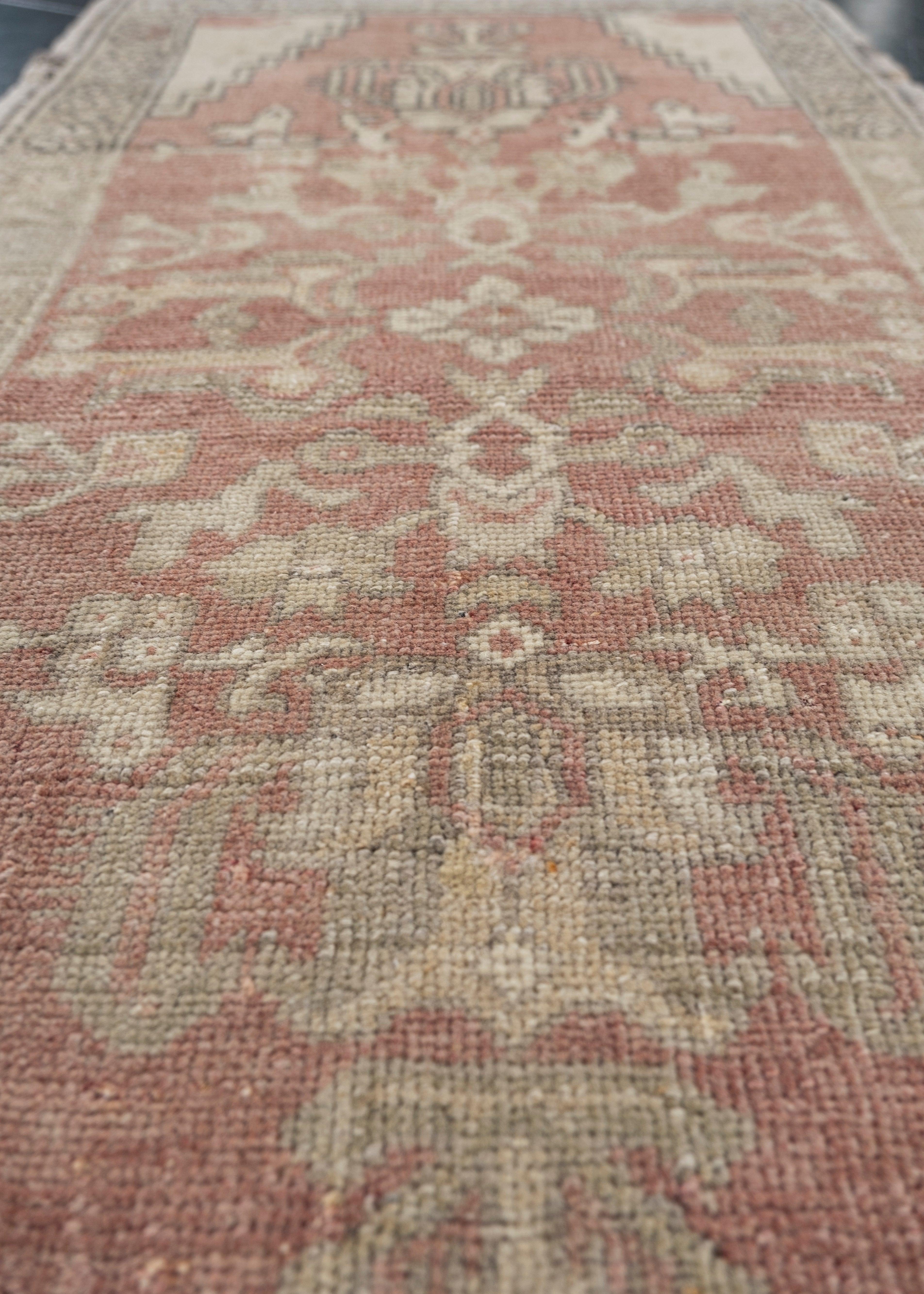 Turco Oriental Hand Knots Rugs Vintage Turkish Mini Rug 1'9