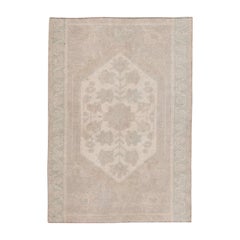 Orientalischer handgeknüpfter türkischer Vintage-Miniteppich 1'9" x 2'6" #14