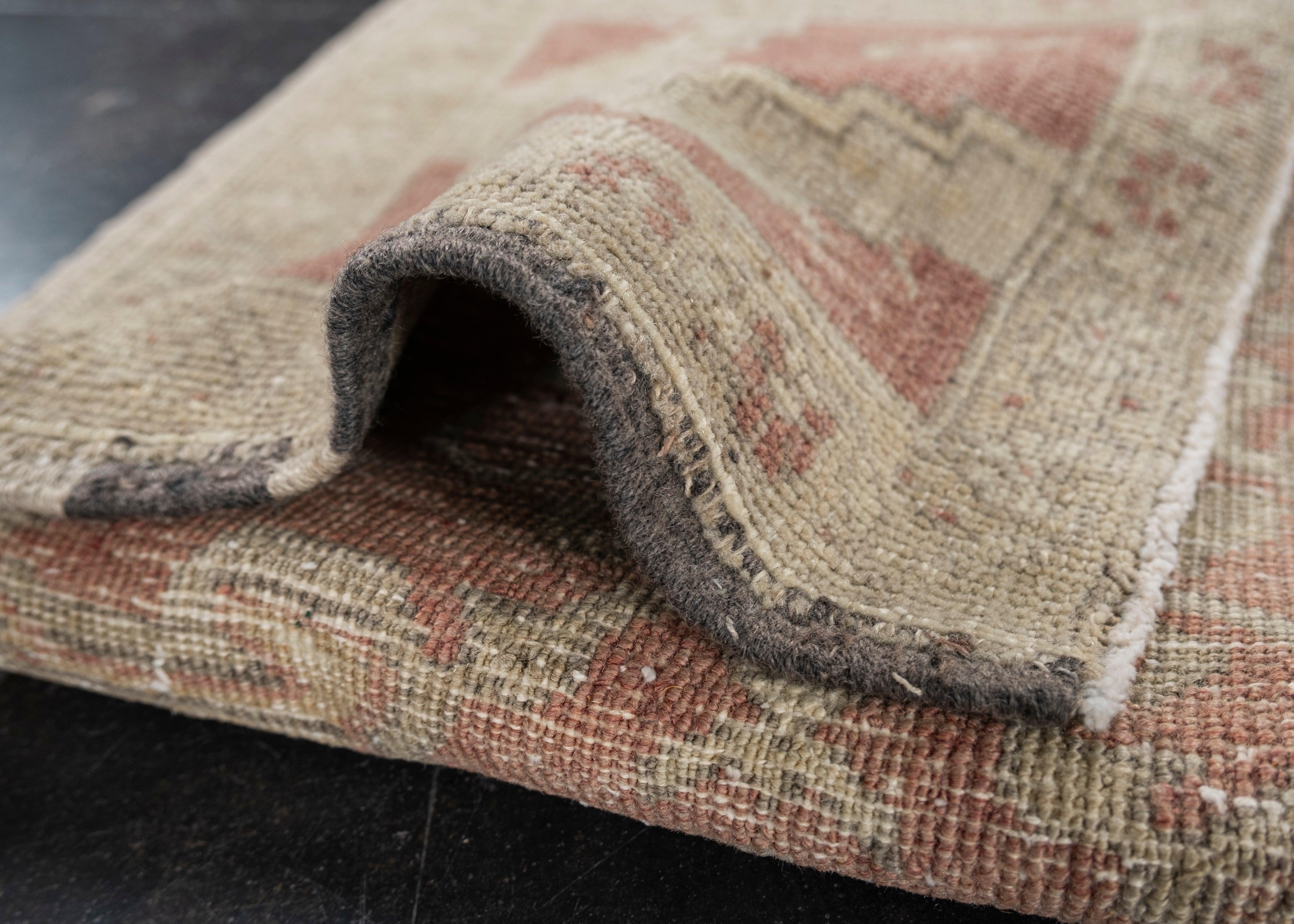 Oriental Hand Knots Rugs Vintage Turkish Mini Rug 1'9