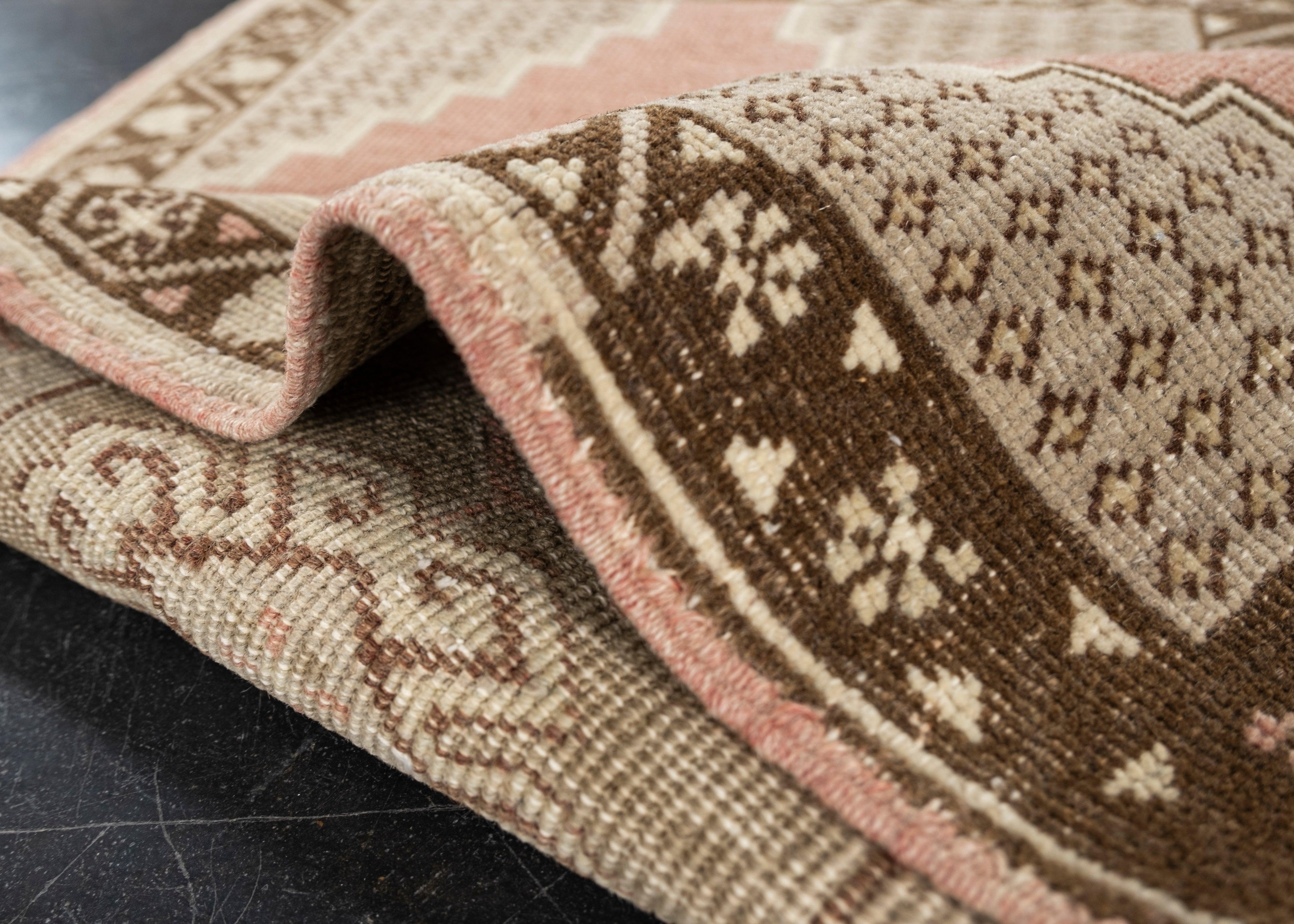 Contemporary Oriental Hand Knotted Vintage Turkish Mini Rug 1'9