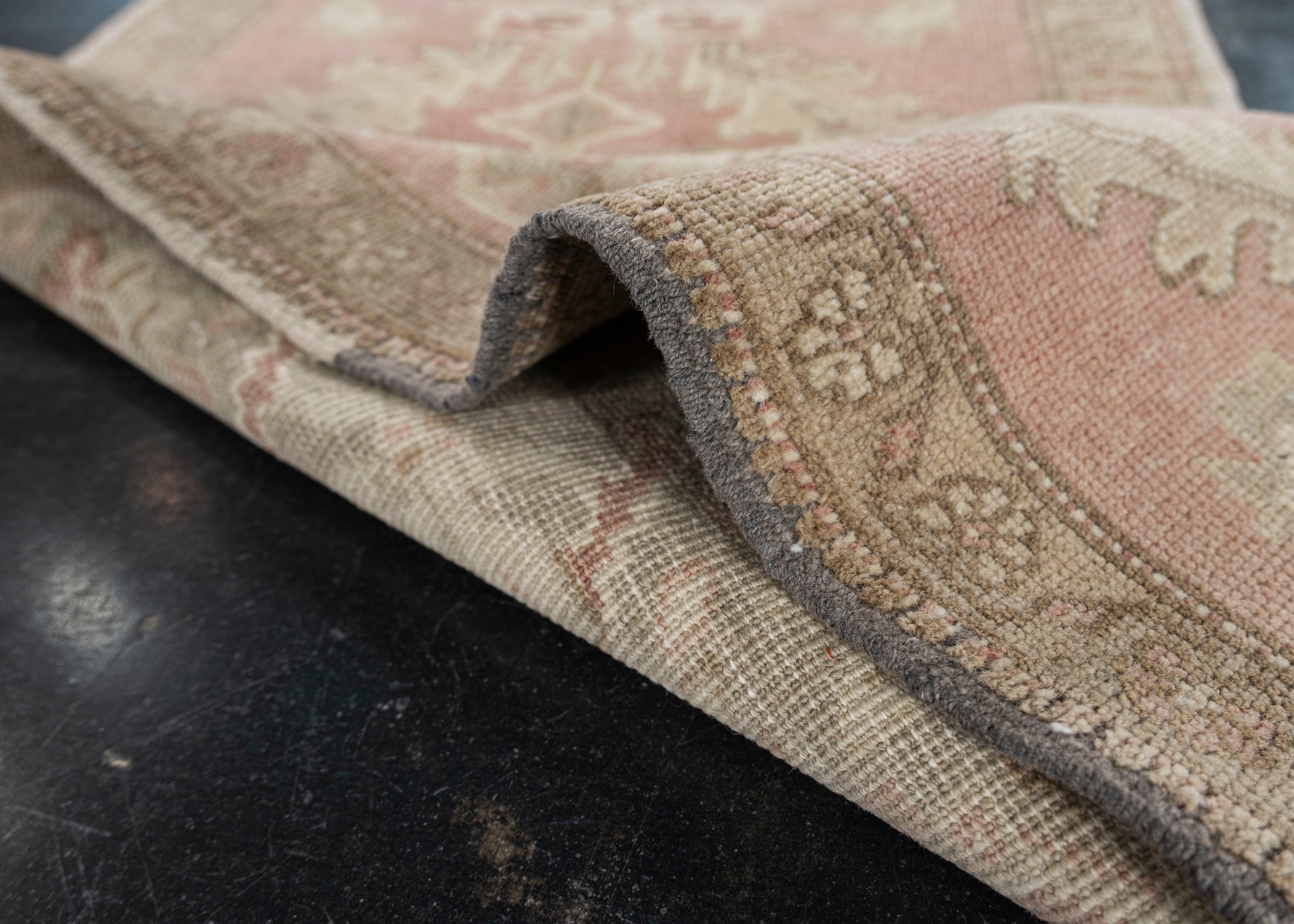 Oriental Hand Knots Rugs Vintage Turkish Mini Rug 1'9