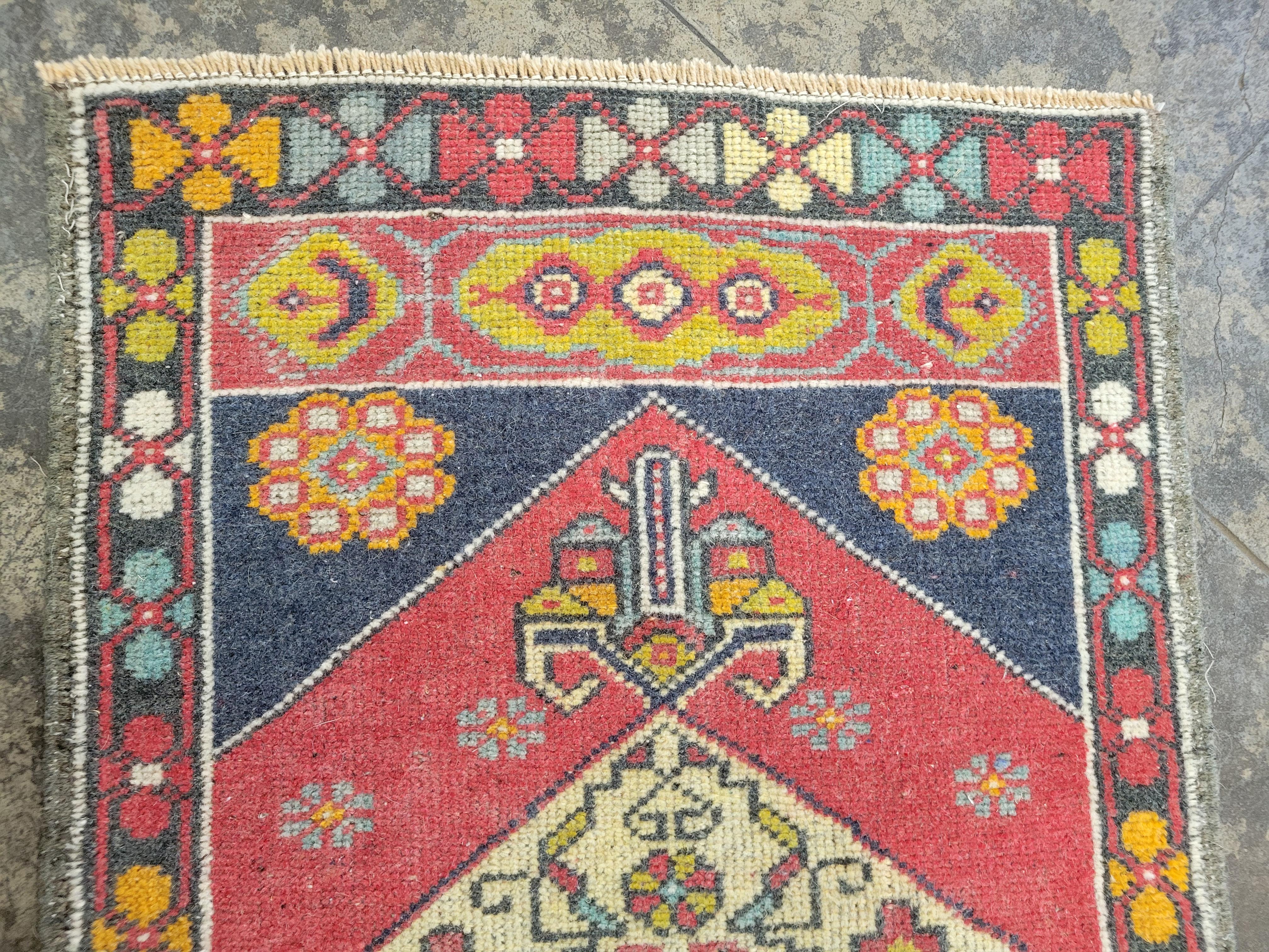 Oriental Hand Knotted Vintage Turkish Mini Rug 1'9
