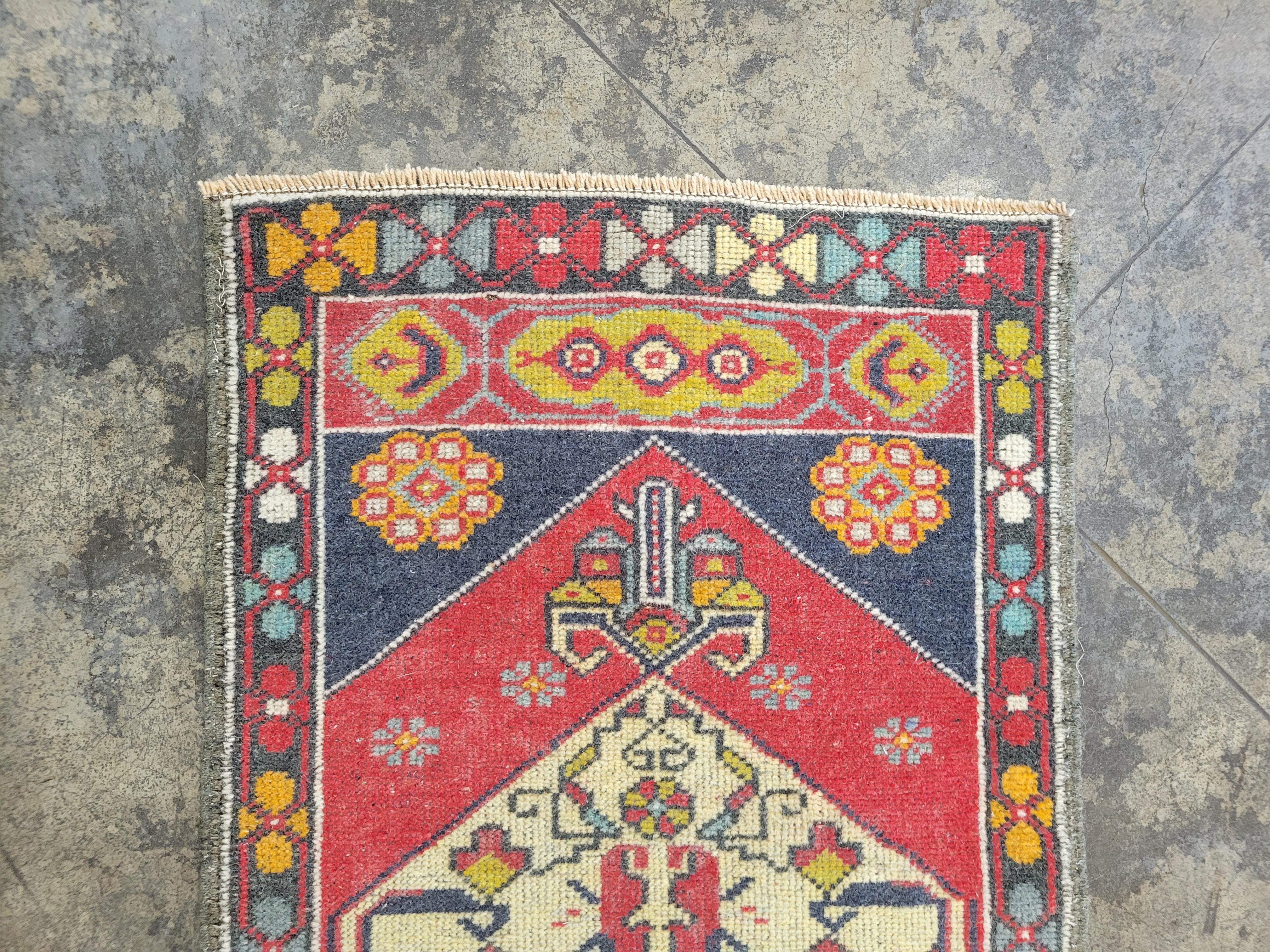 Oriental Hand Knotted Vintage Turkish Mini Rug 1'9
