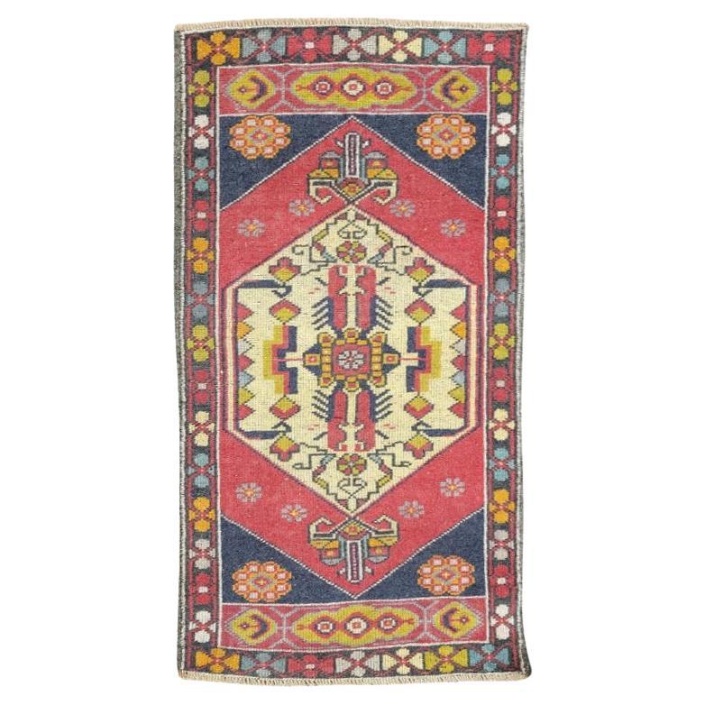 Oriental Hand Knotted Vintage Turkish Mini Rug 1'9"  x 3' 3"  #129