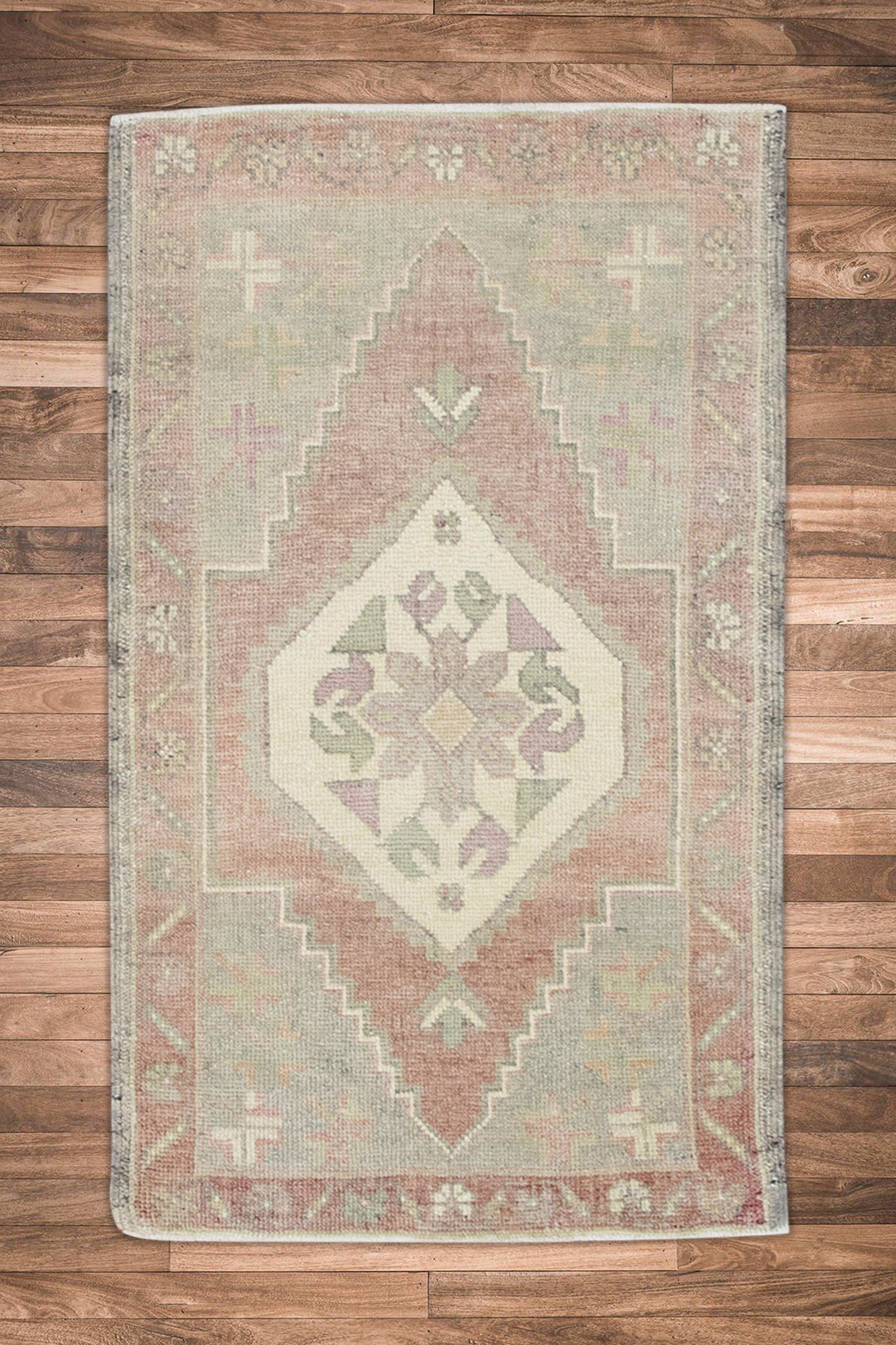 Oriental Hand Knotted Vintage Turkish Mini Rug 1'9