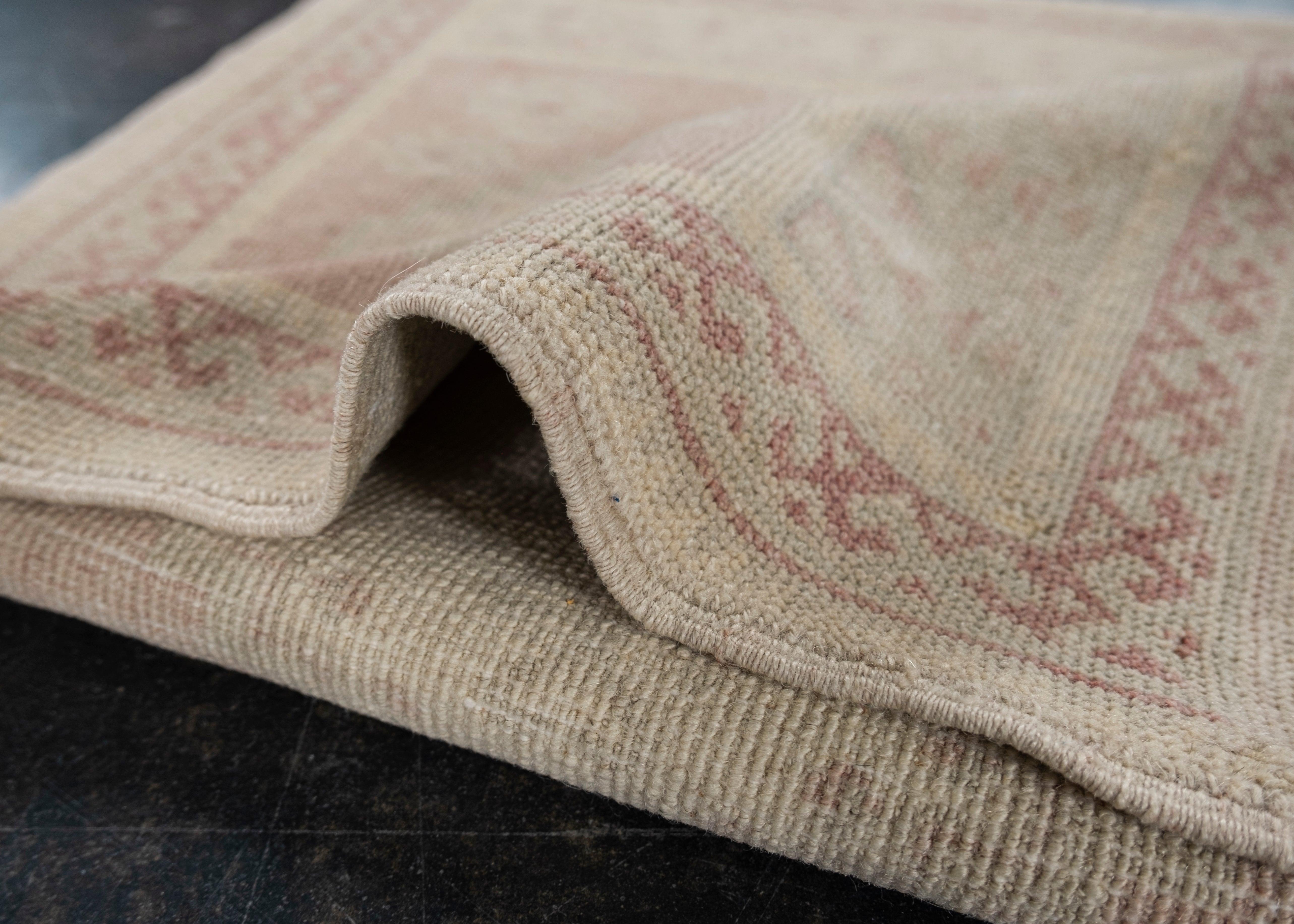 Contemporary Oriental Hand Knotted Vintage Turkish Mini Rug 1'9