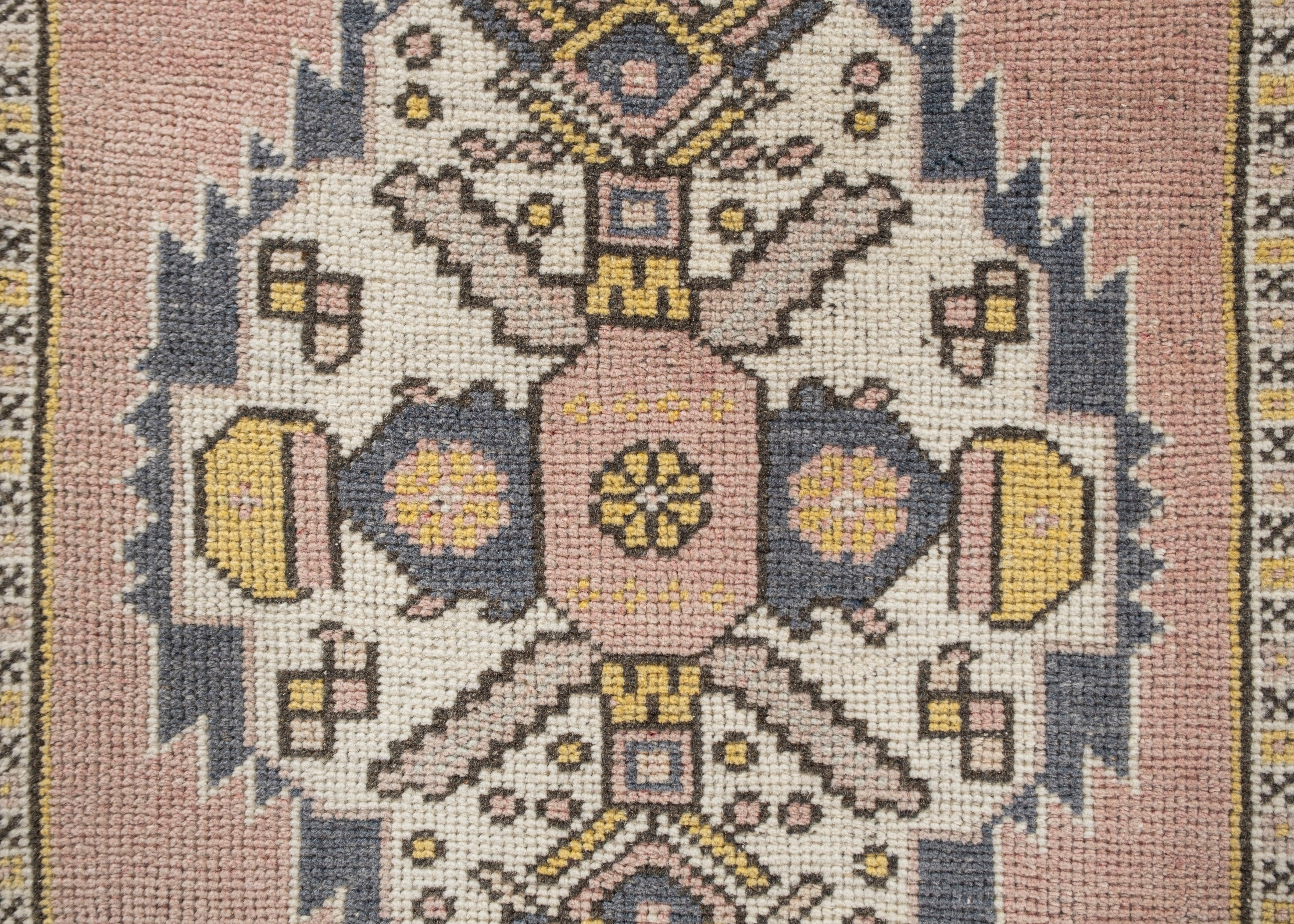 Alfombra Oushak Oriental Anudada a Mano Turca Oushak 10' x 11' #347 Explora una cuidada colección de alfombras de pasillo, alfombras de lana y obras maestras hechas a mano, donde la elegancia se une a la funcionalidad. Eleva tu espacio con una