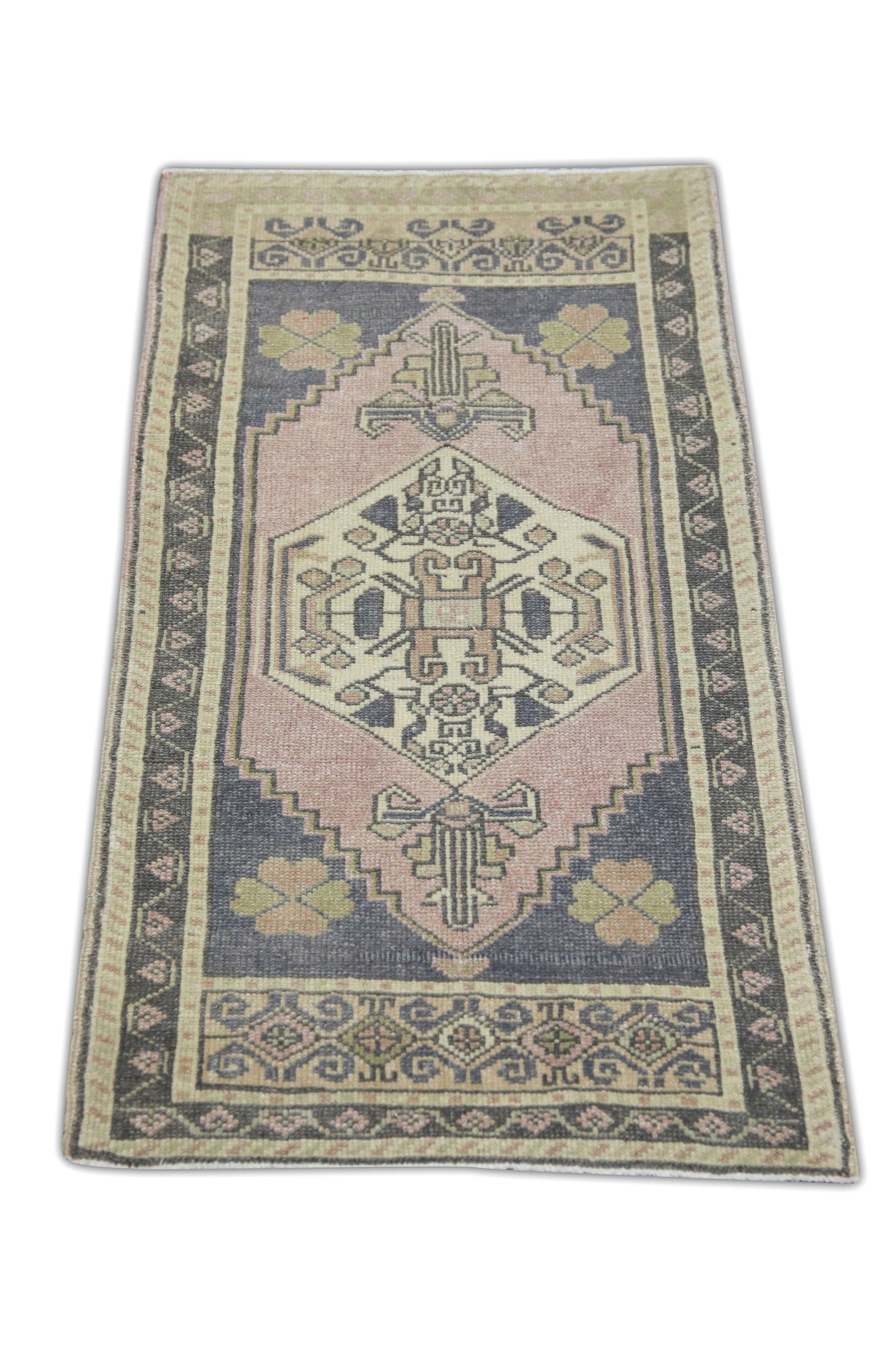 Oriental Hand Knotted Vintage Turkish Mini Rug 1'9