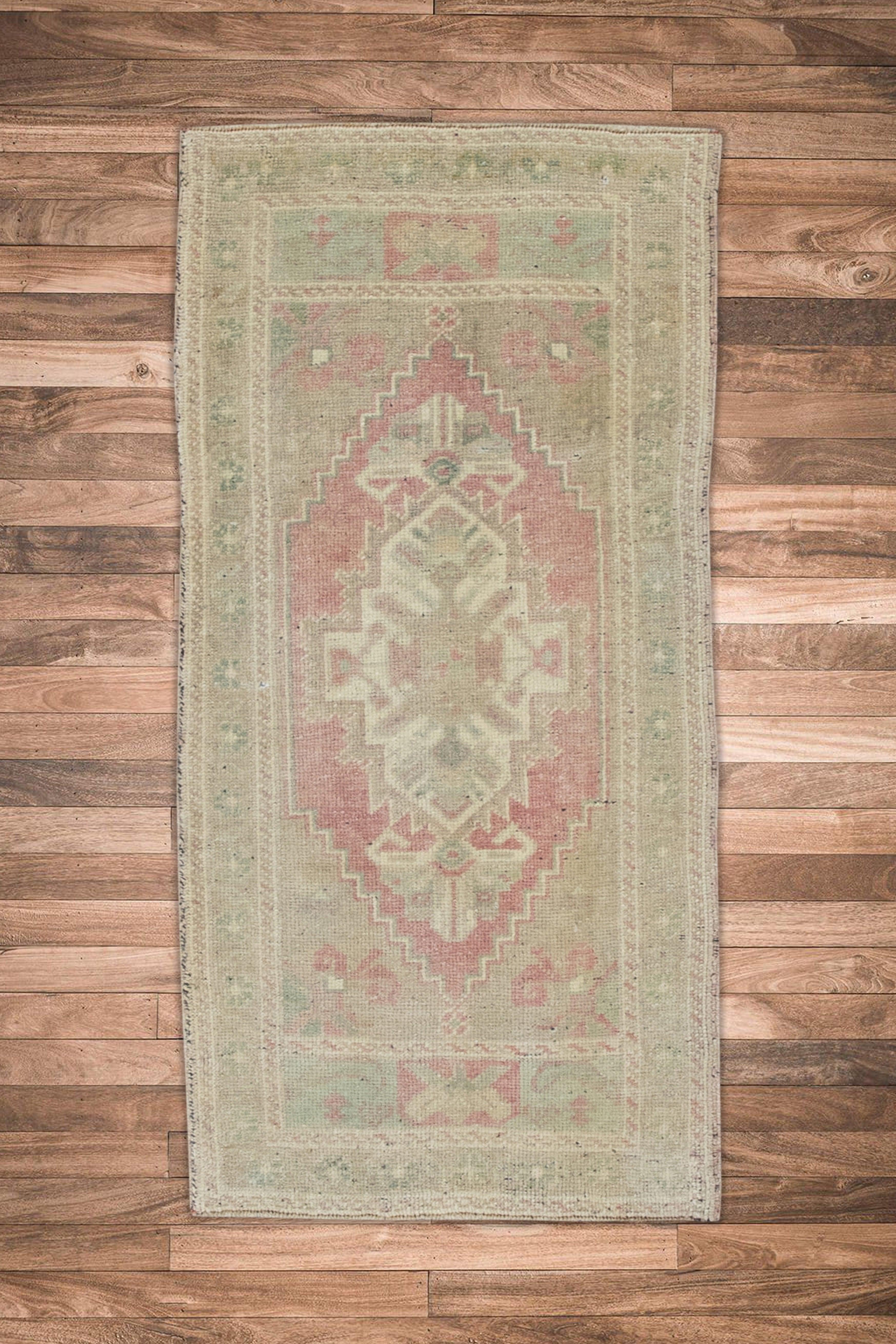 Oriental Hand Knotted Vintage Turkish Mini Rug 1'9