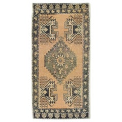 Orientalischer handgeknüpfter türkischer Vintage-Miniteppich 1'9" x 3'6" #8584