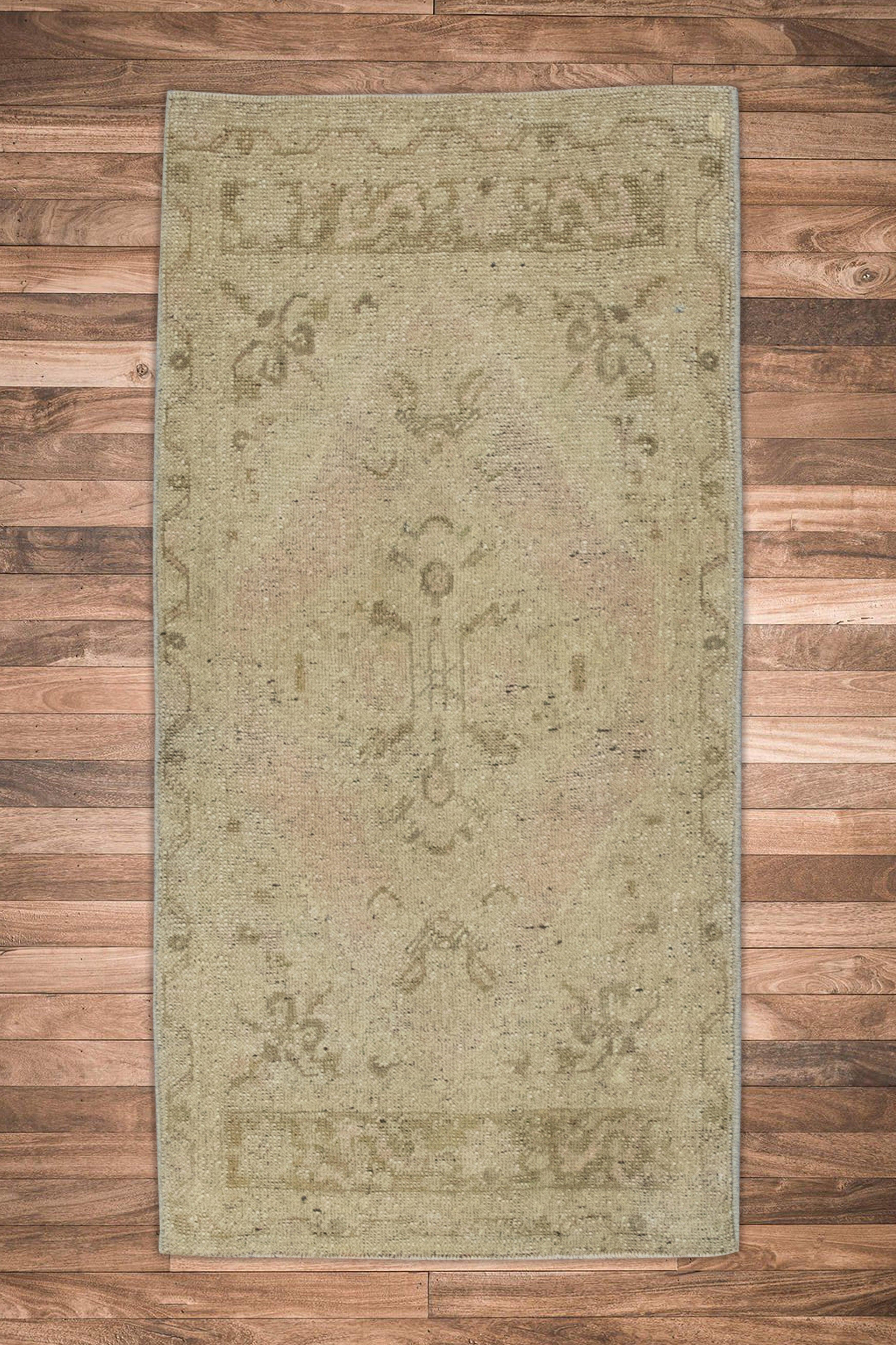 Oriental Hand Knotted Vintage Turkish Mini Rug 1'9