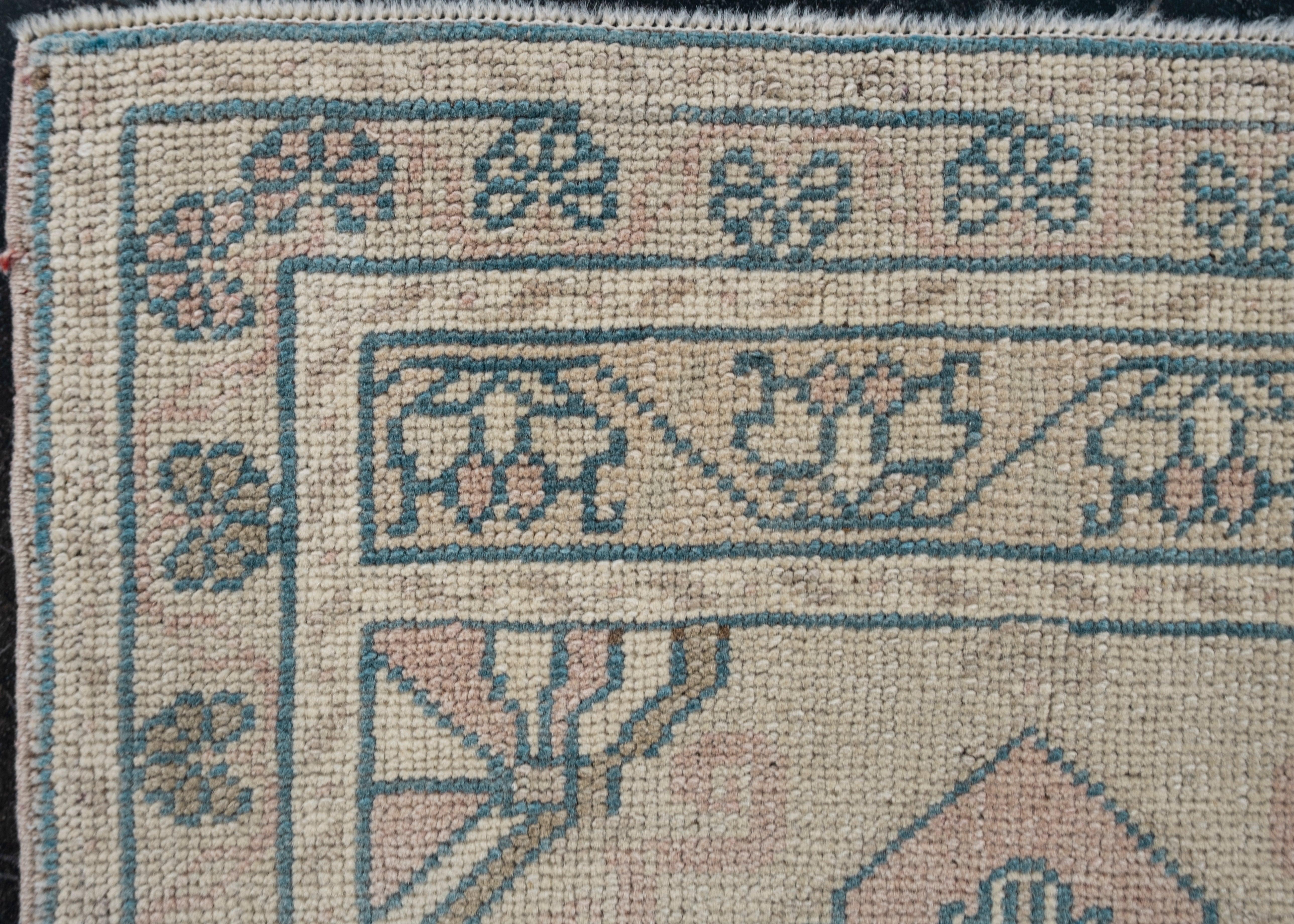 Orientalischer handgeknüpfter türkischer Vintage-Miniteppich 1'9