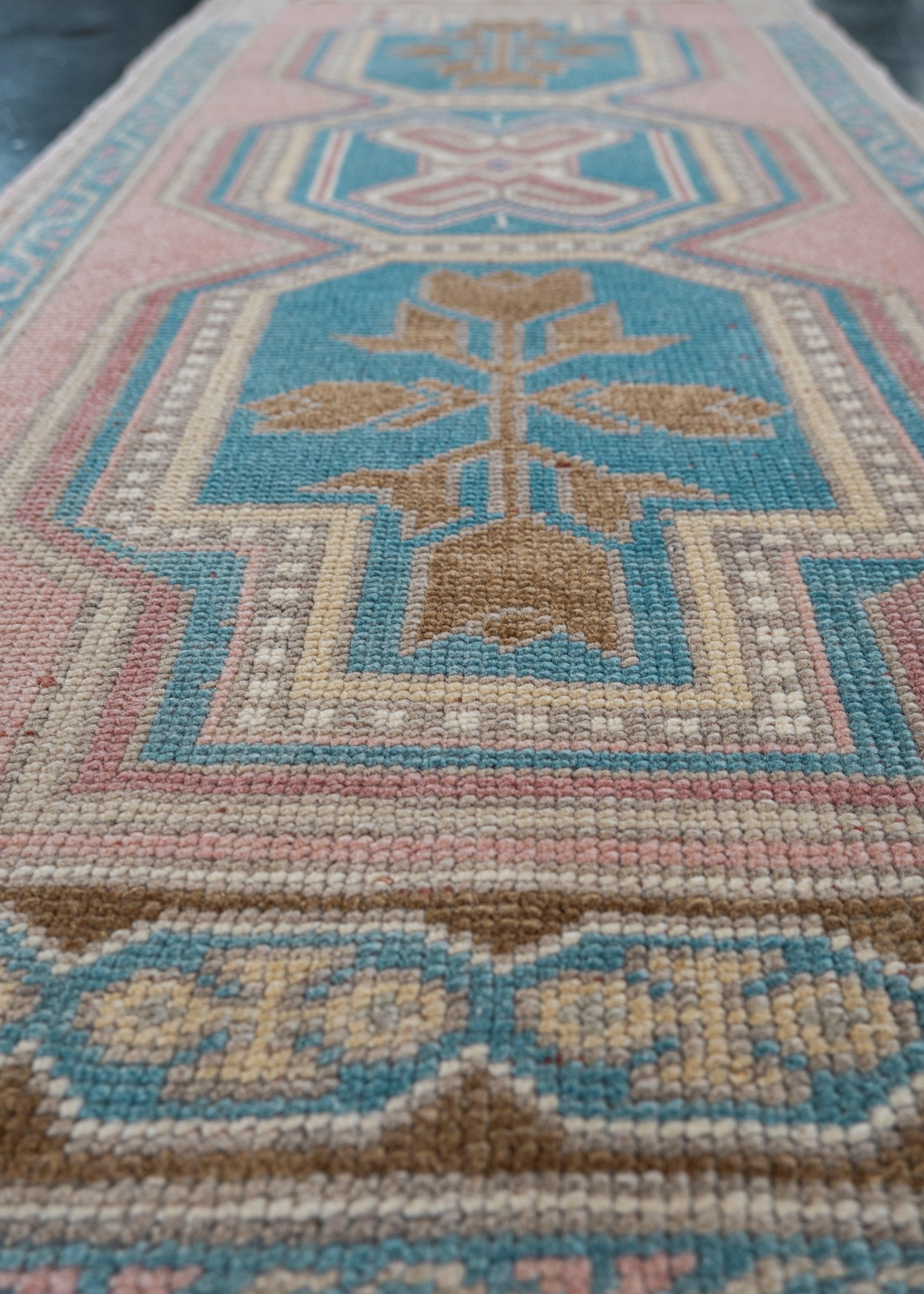 Turco Oriental Hand Knots Rugs Vintage Turkish Mini Rug 1'9