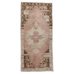 Orientalischer handgeknüpfter türkischer Vintage-Miniteppich 1'9" x 3'9" #10271