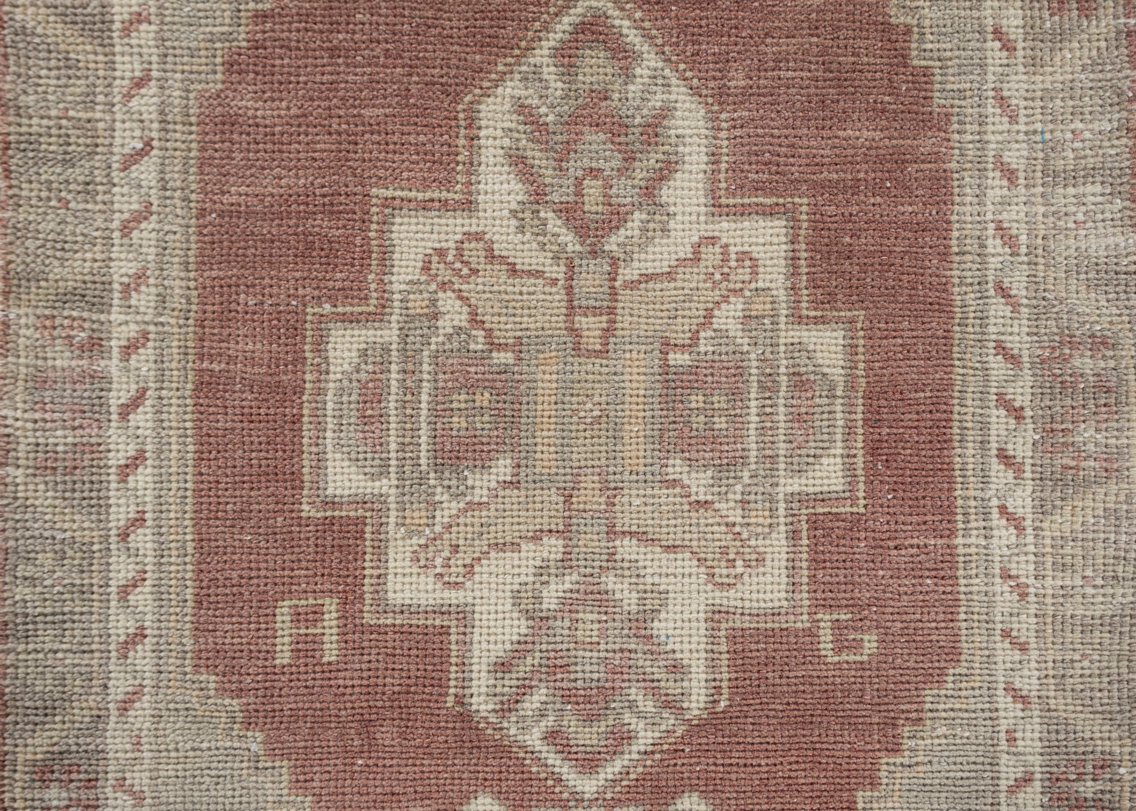 Oushak Rug Oriental Hand Knotted Turkish Oushak 2'8
