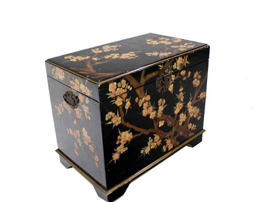 Japanese Oriental Hand Painted Black Lacquer Bar Trunk Chest Electric Lift Shelf Inside  For Sale