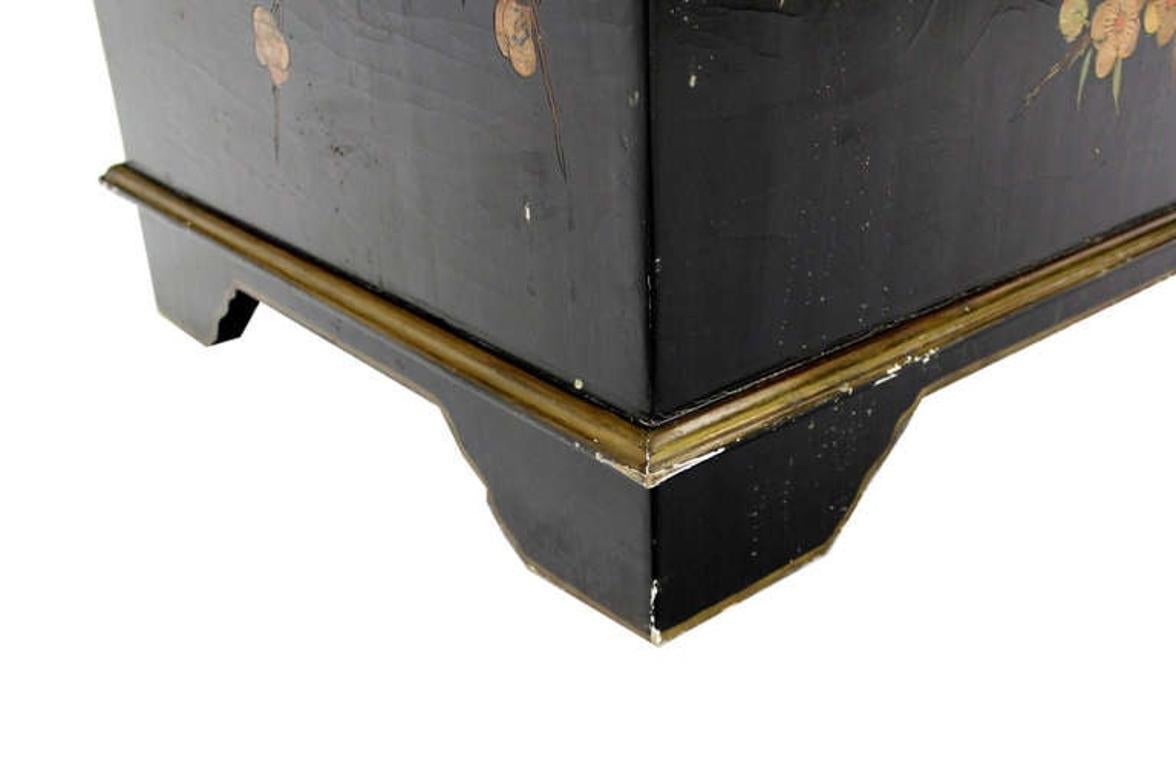 Oriental Hand Painted Black Lacquer Bar Trunk Chest Electric Lift Shelf Inside  For Sale 1