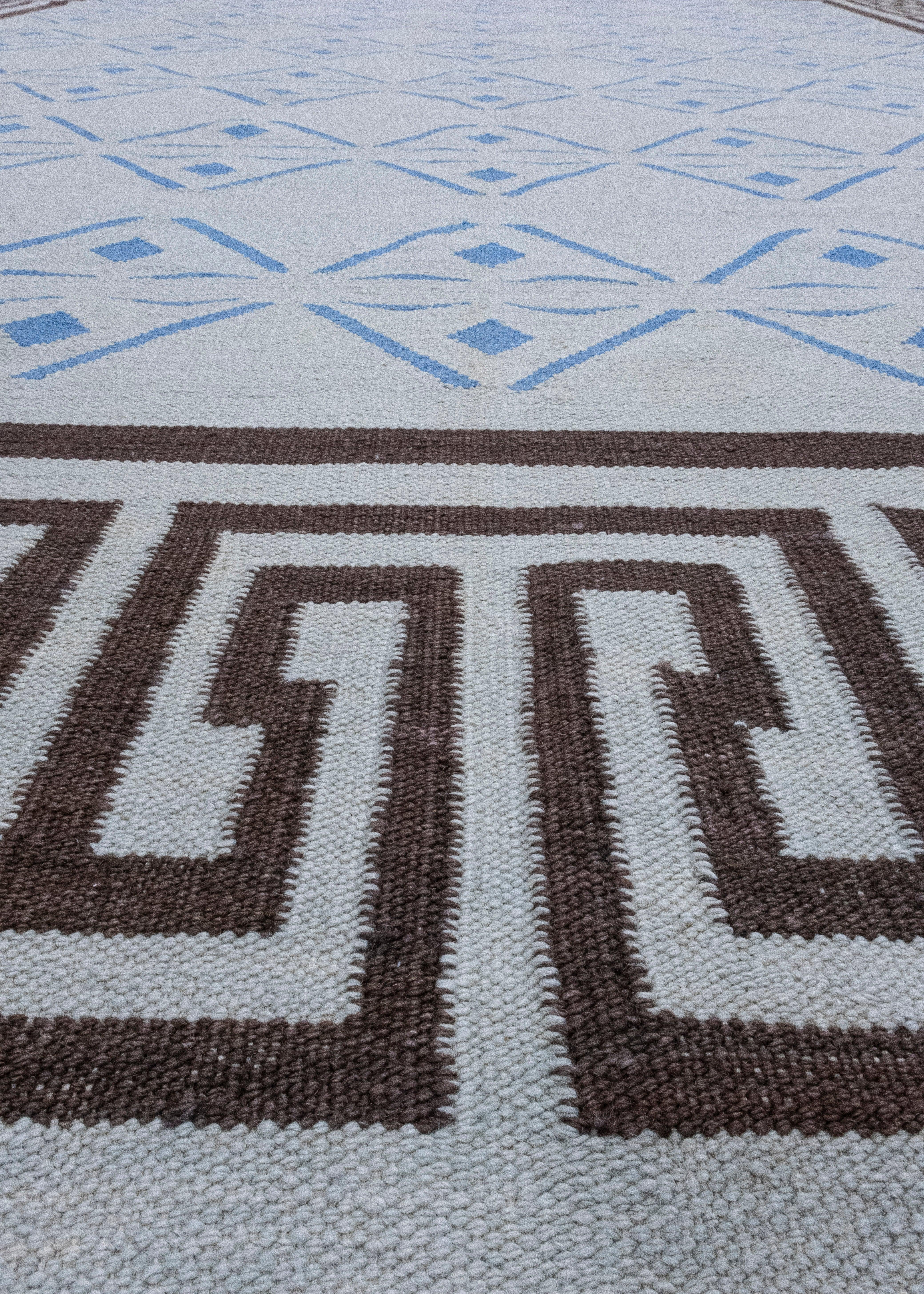 Contemporary Oriental Handmade Flatweave Turkish Kilim 9'3