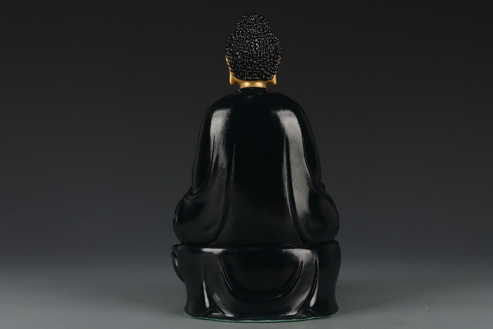 Old Oriental Handgefertigte Buddha-Statue aus Goldporzellan aus Porzellan im Angebot 5