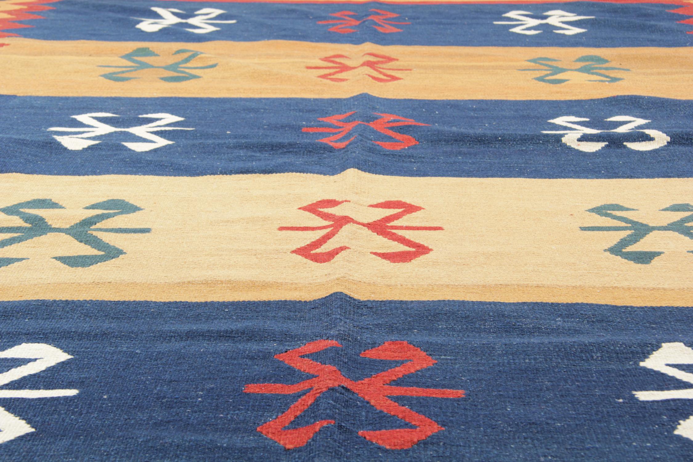 Oriental Handmade Kilim Area Rug Beige and Blue Tribal Wool Rug In Excellent Condition In Hampshire, GB