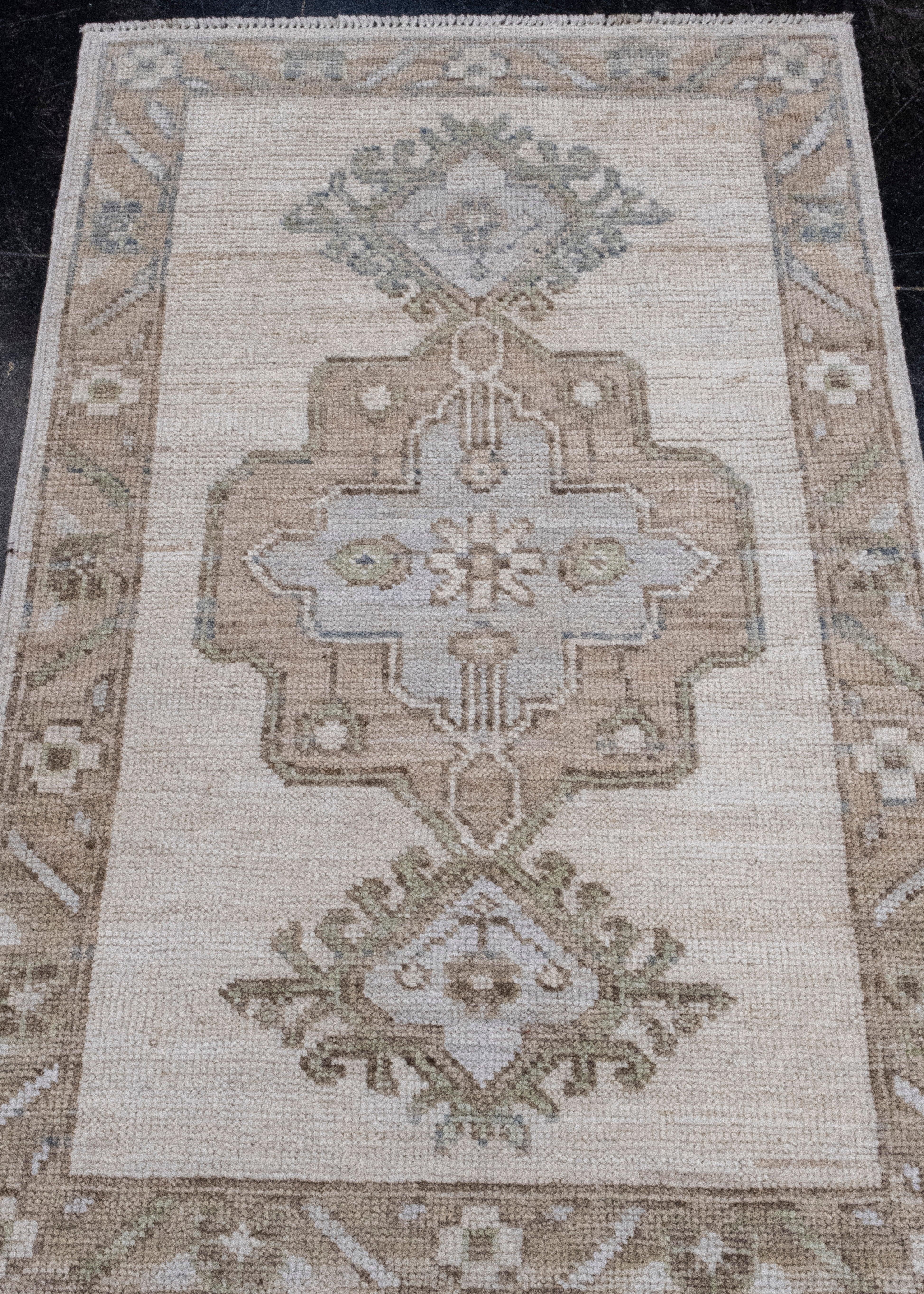 Oriental Handmade Oushak Rug 2' x 3'2