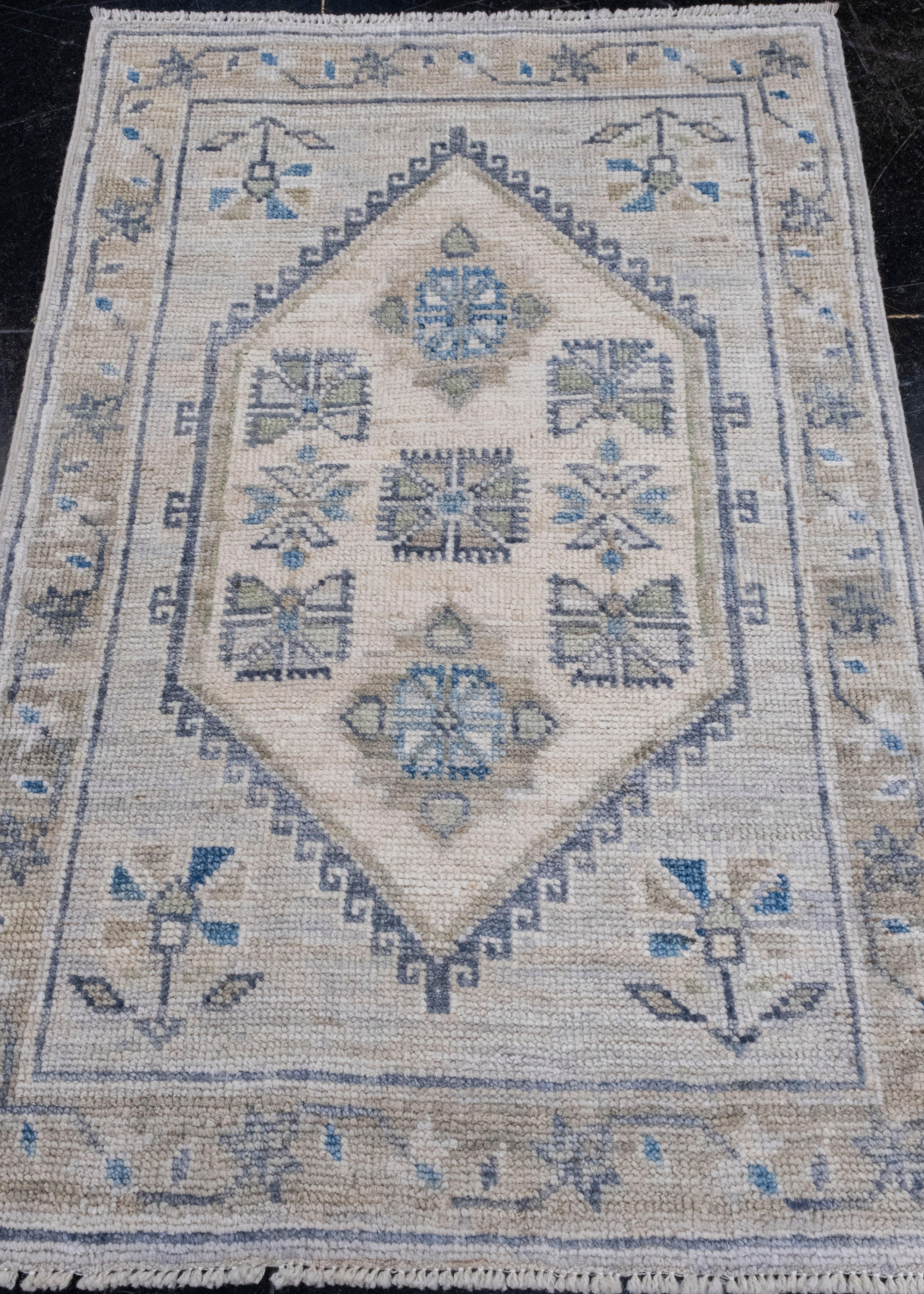 Oriental Handmade Oushak Rug 2'2