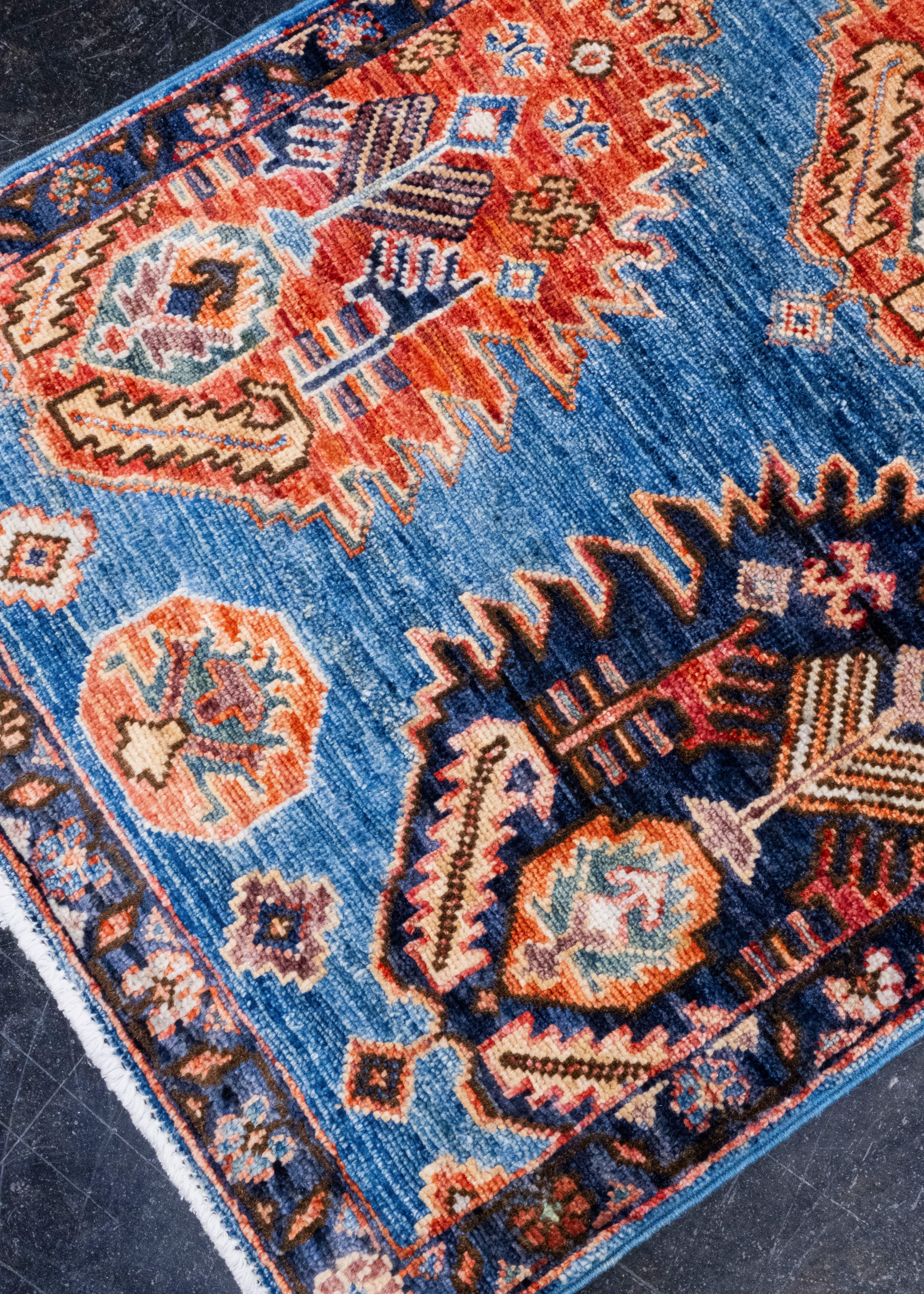 Hand-Knotted Oriental Handmade Rug 2'1