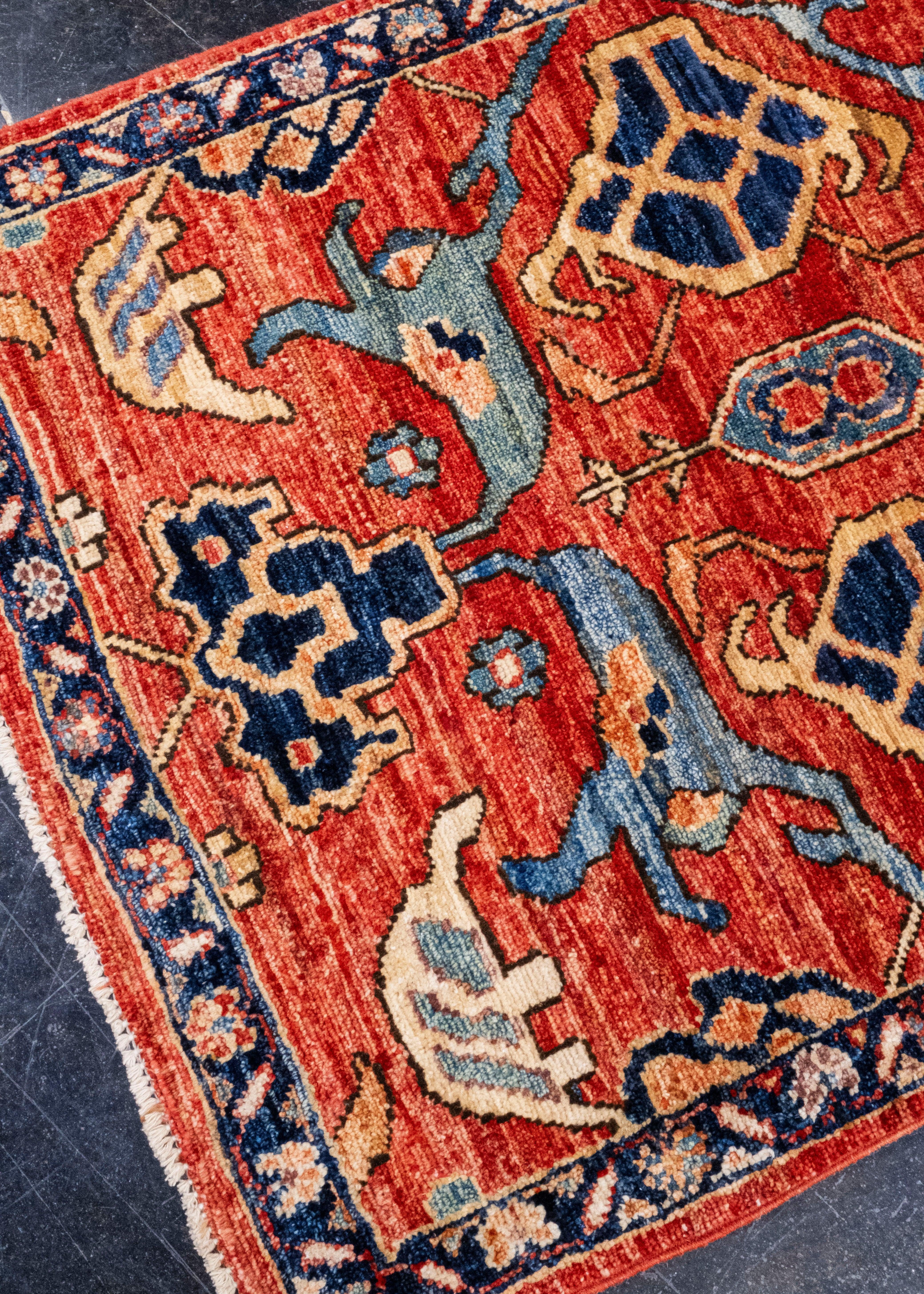 Hand-Knotted Oriental Handmade Rug 2'4