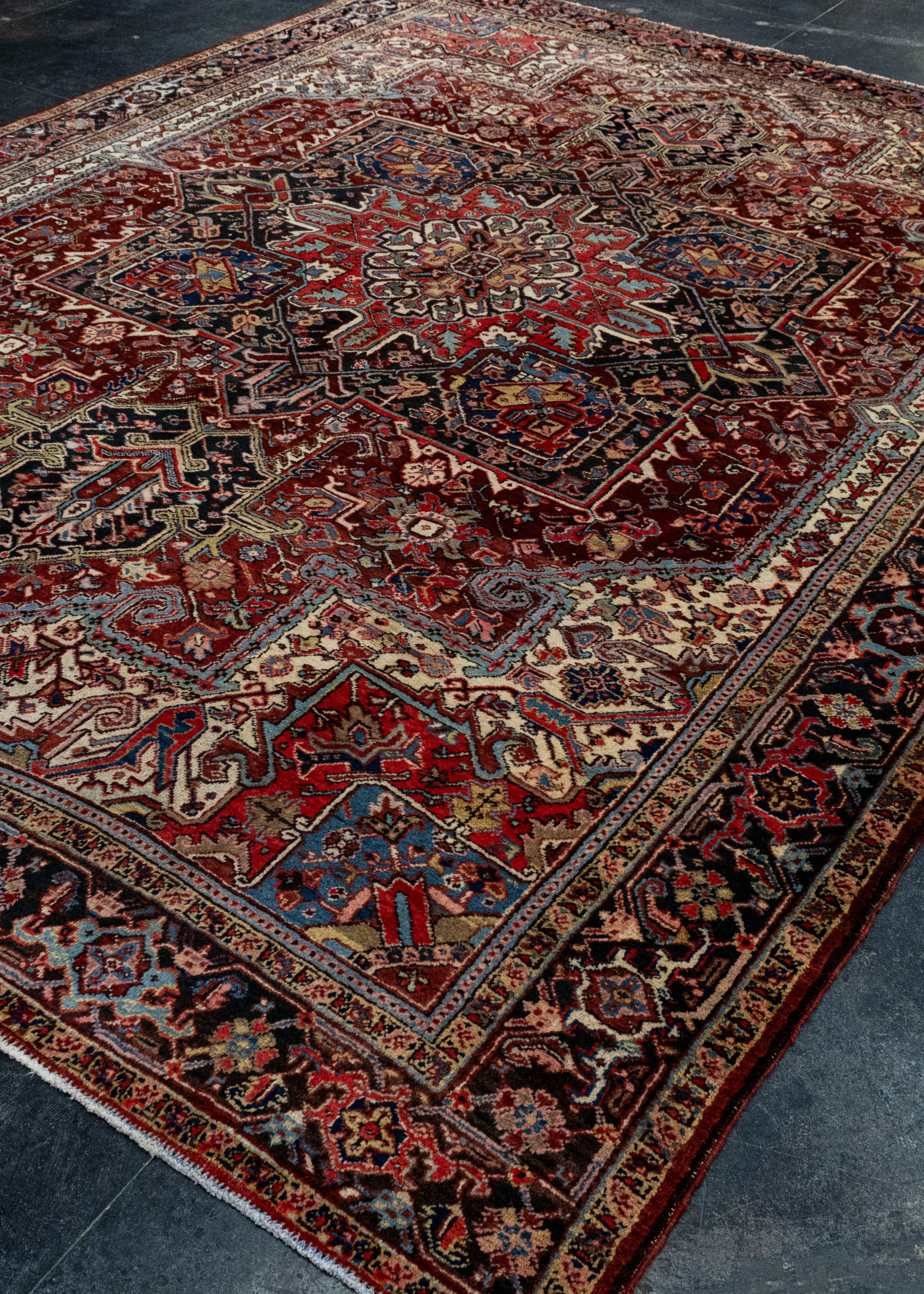 Turco Oriental Handwoven Vintage Rug 8'9