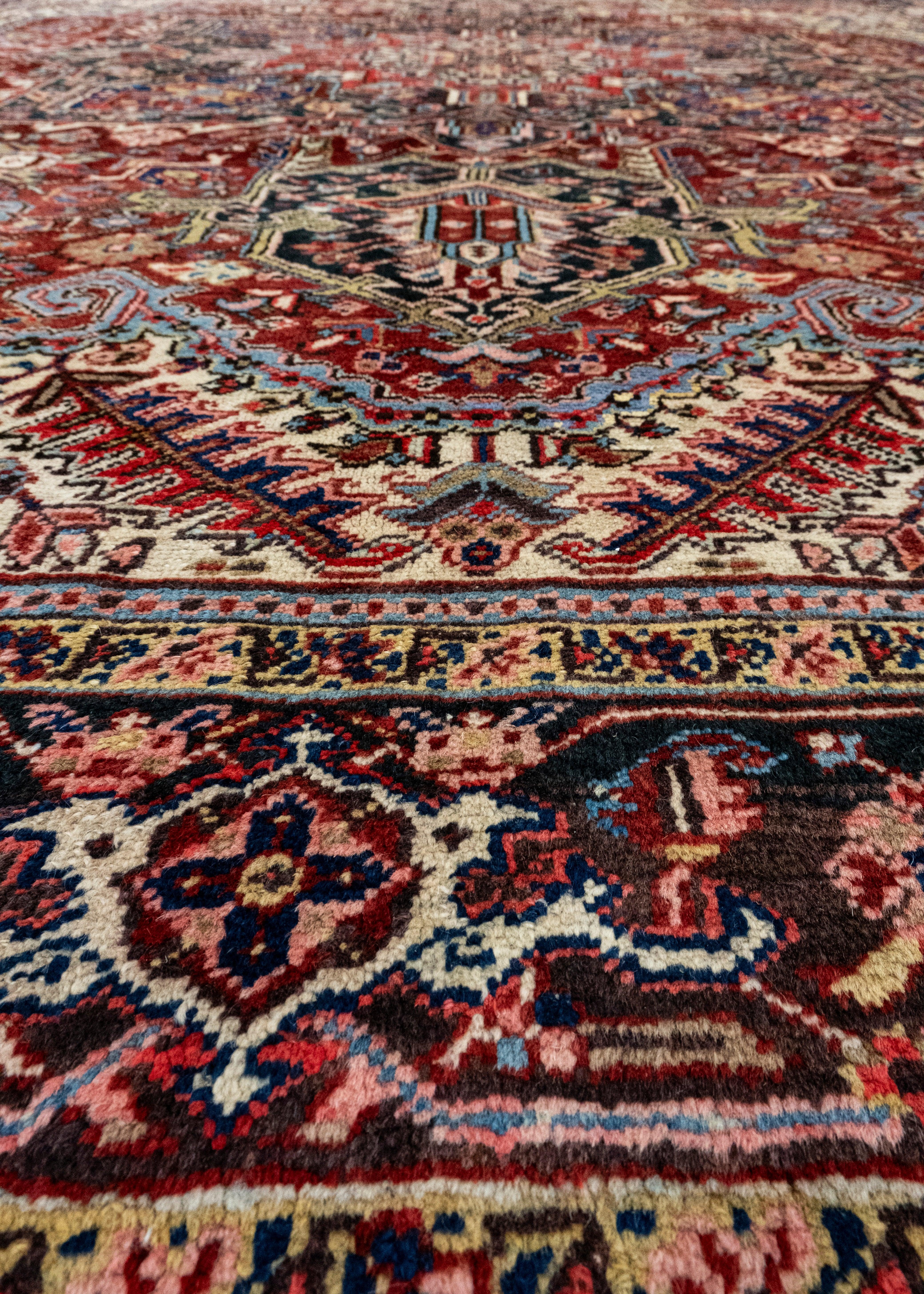 Oriental Handwoven Vintage Rug 8'9