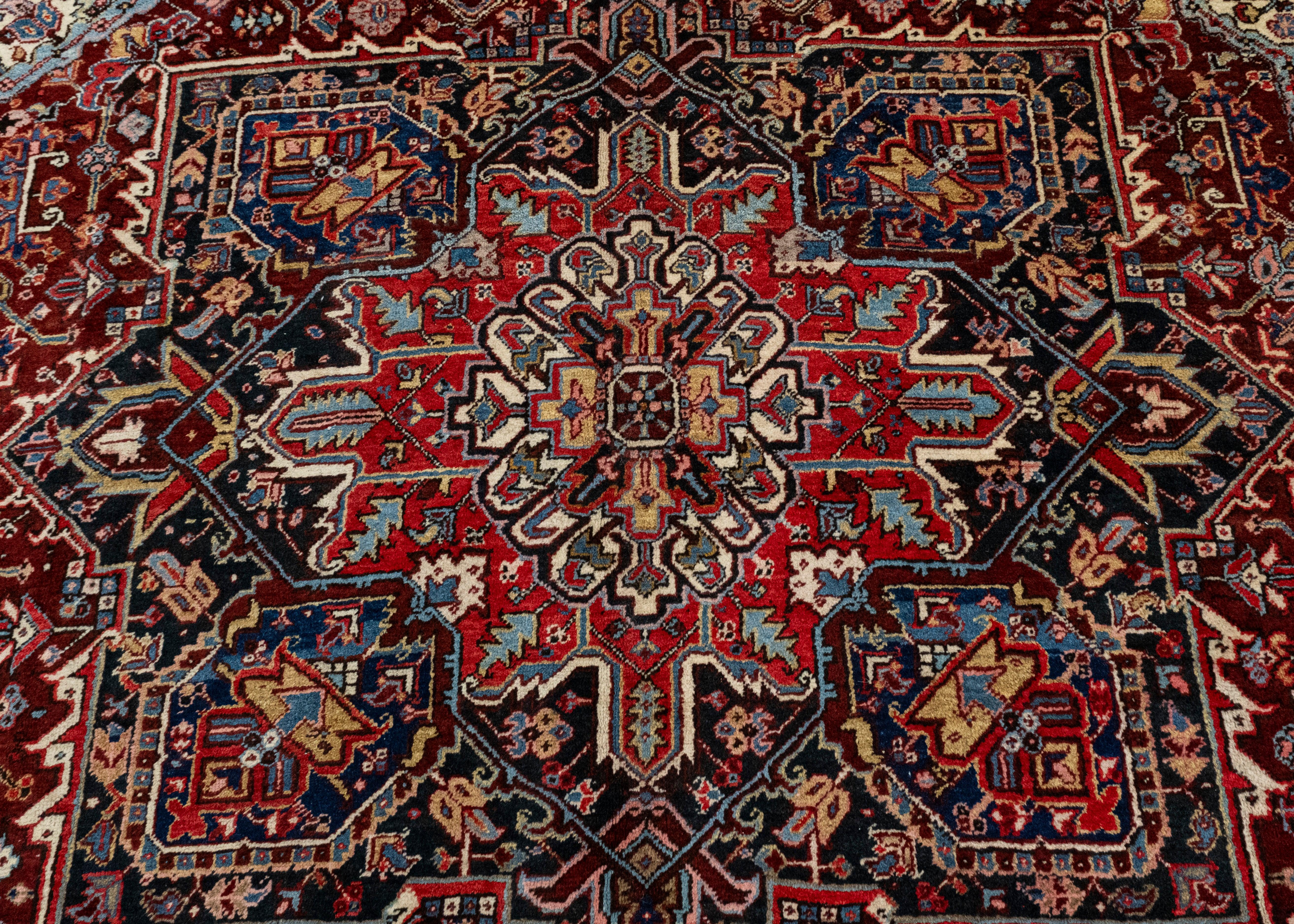 XXI secolo e contemporaneo Oriental Handwoven Vintage Rug 8'9