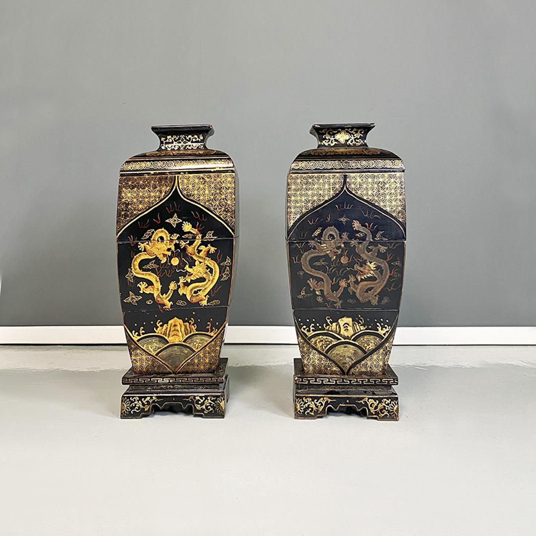 Asian Oriental mid-century modern black wood vases or sculptures with decorations 1950 For Sale